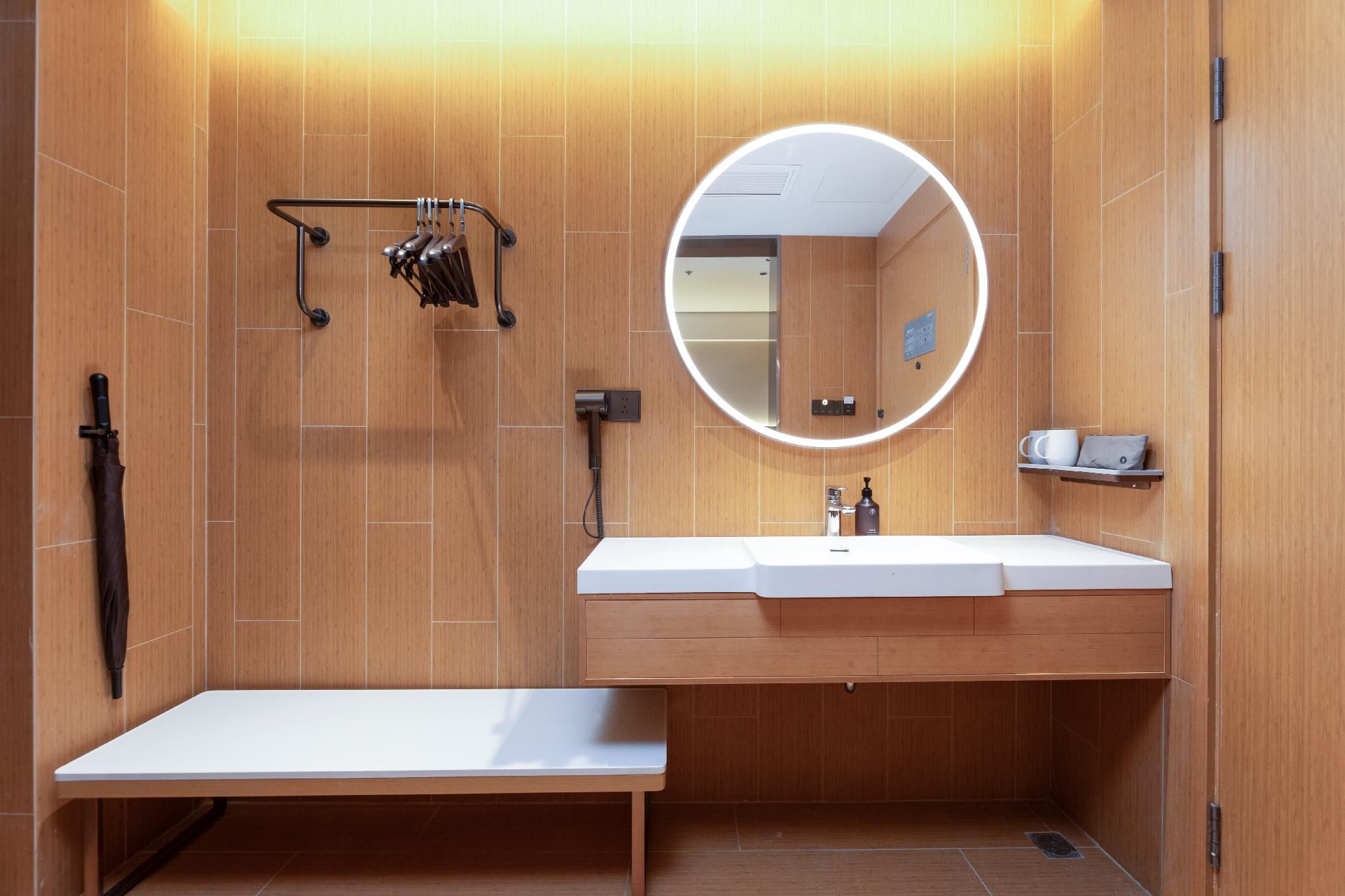 JI Hotel Yangzhou East Station Jianmin Road Family Room 3