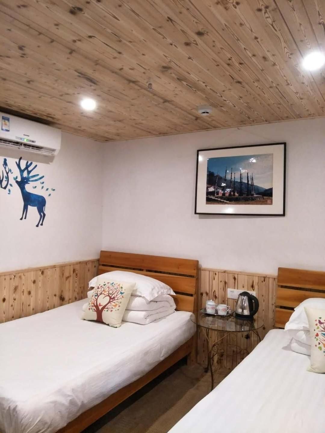 Twin Room with Private Bathroom