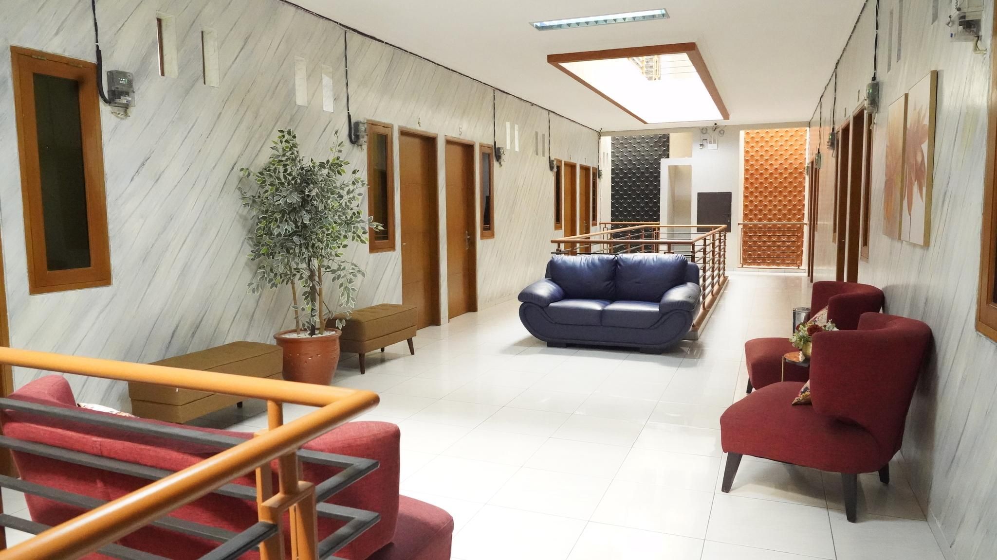 Hotel Syariah Karawang Barat