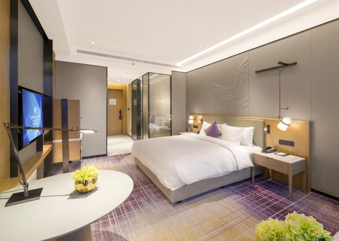 King Superior Room