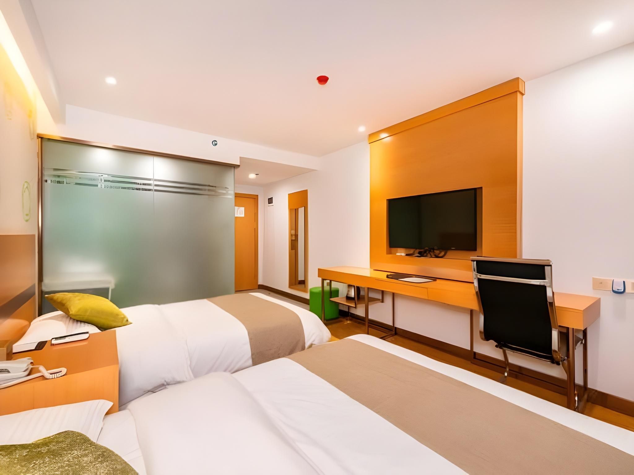 GTR - Twin Room with Aisle window