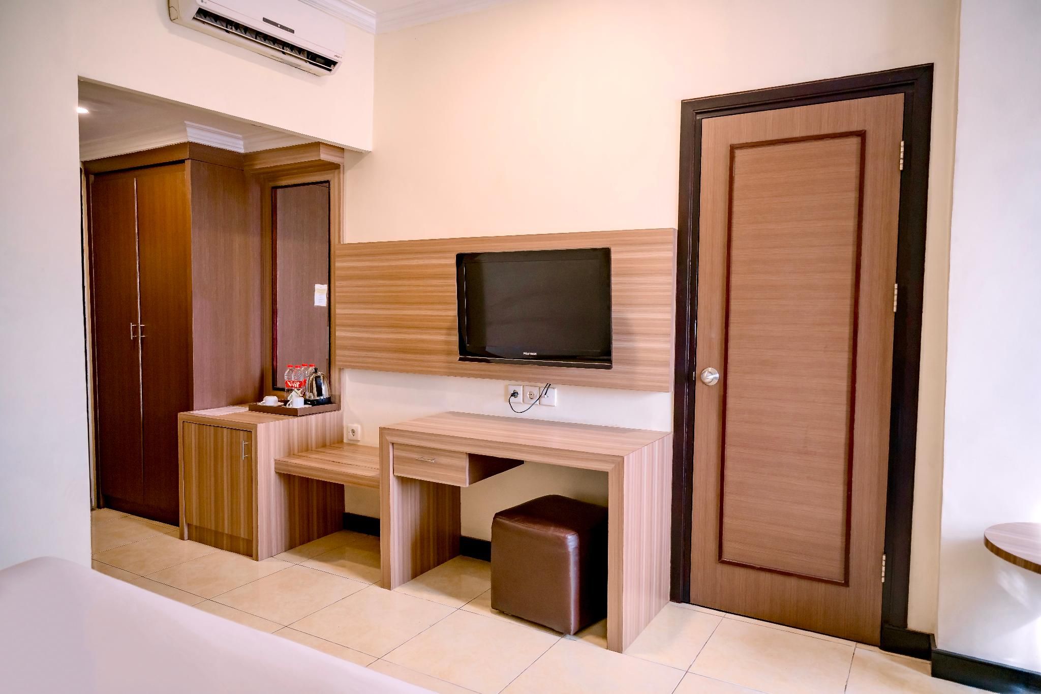 Smart Hotel Deluxe Double 3