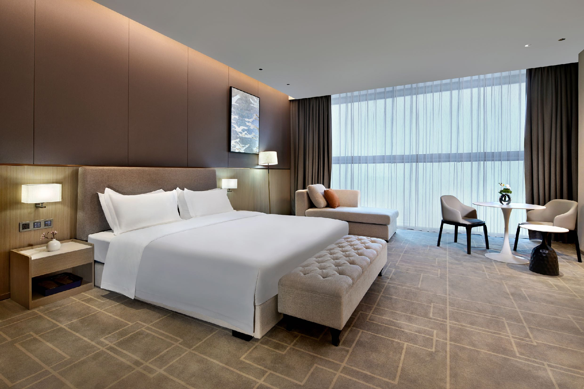 Luxury - King Bed
