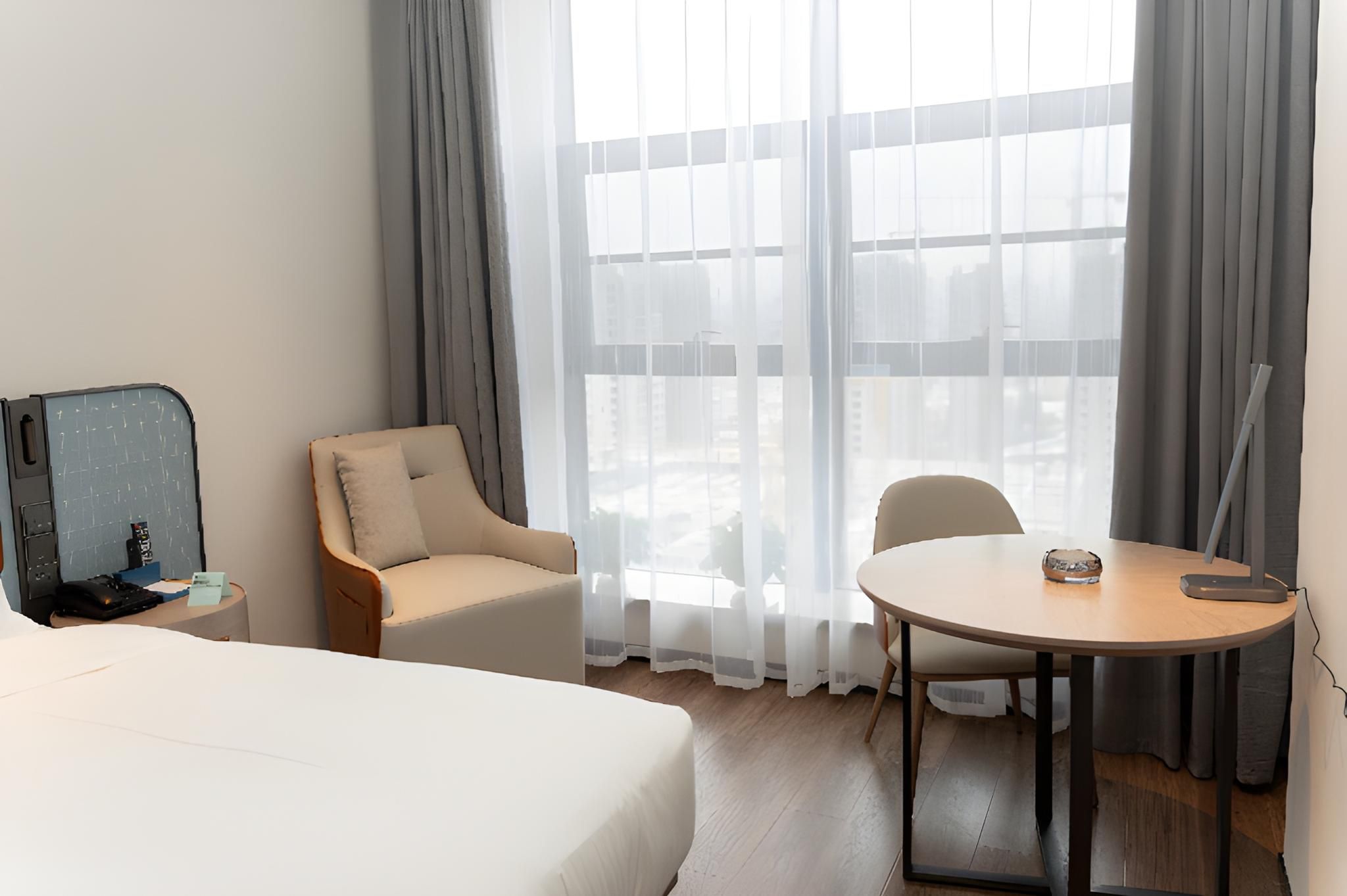 Dossen - Standard Bed Room