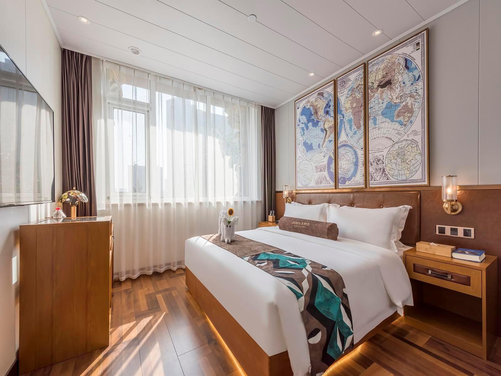 James Joyce - Feifan Bed Room