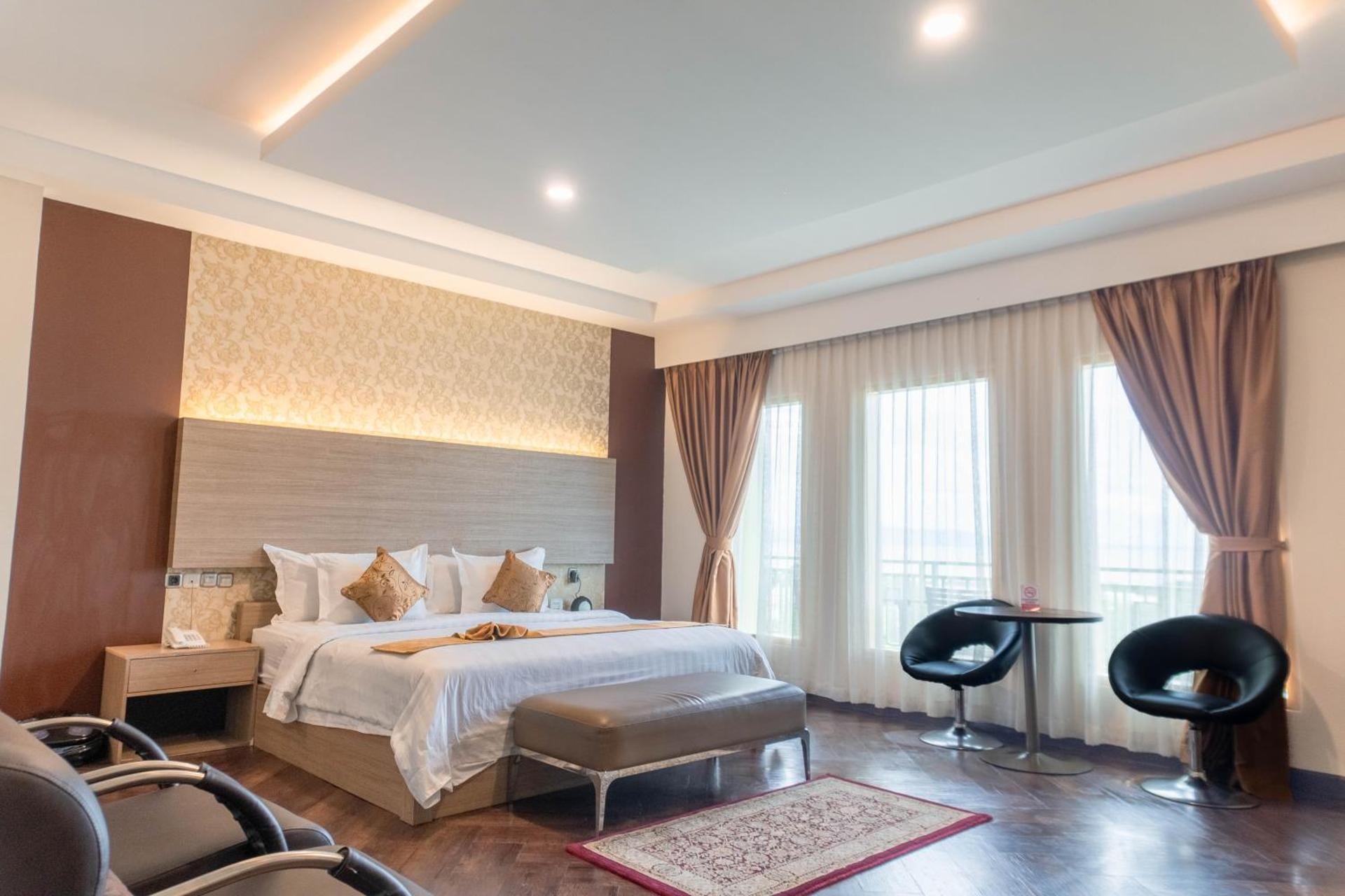 Muara Hotel and Mall Ternate Large Single Room