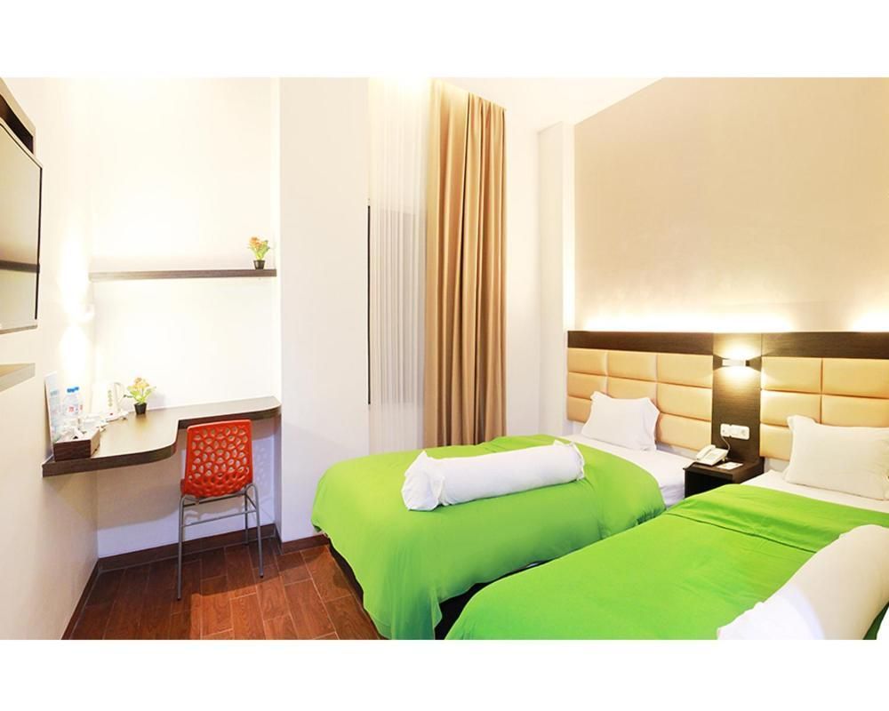 Emerald Hotel Superior Twin