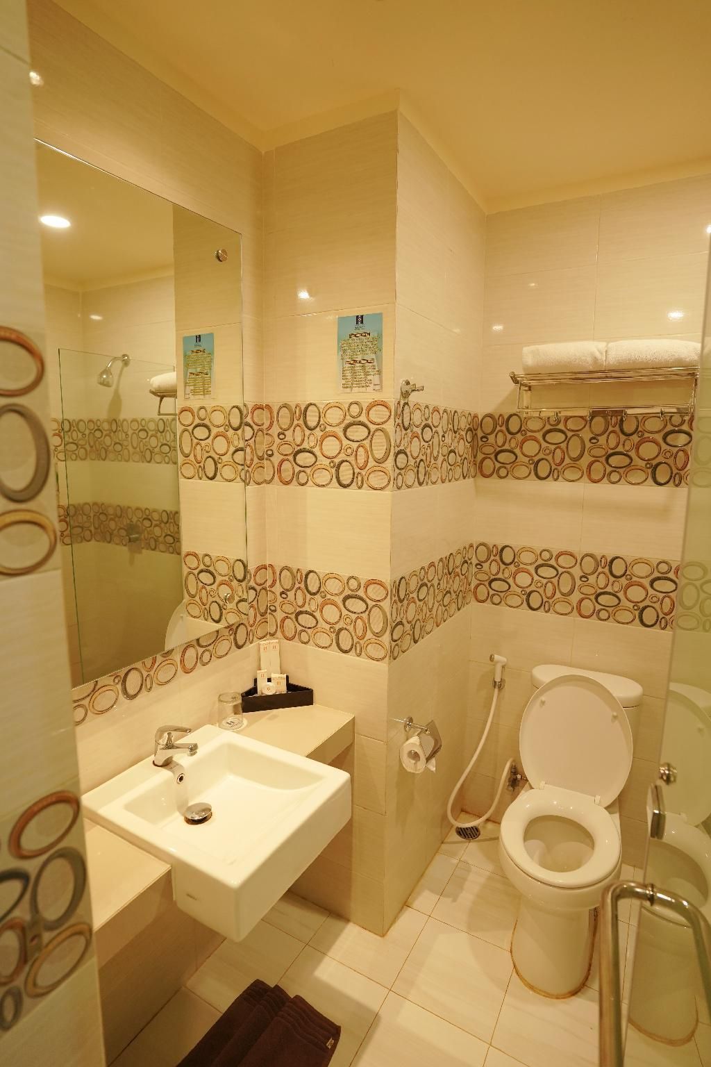 Halogen Hotel Merauke Standard Room 3