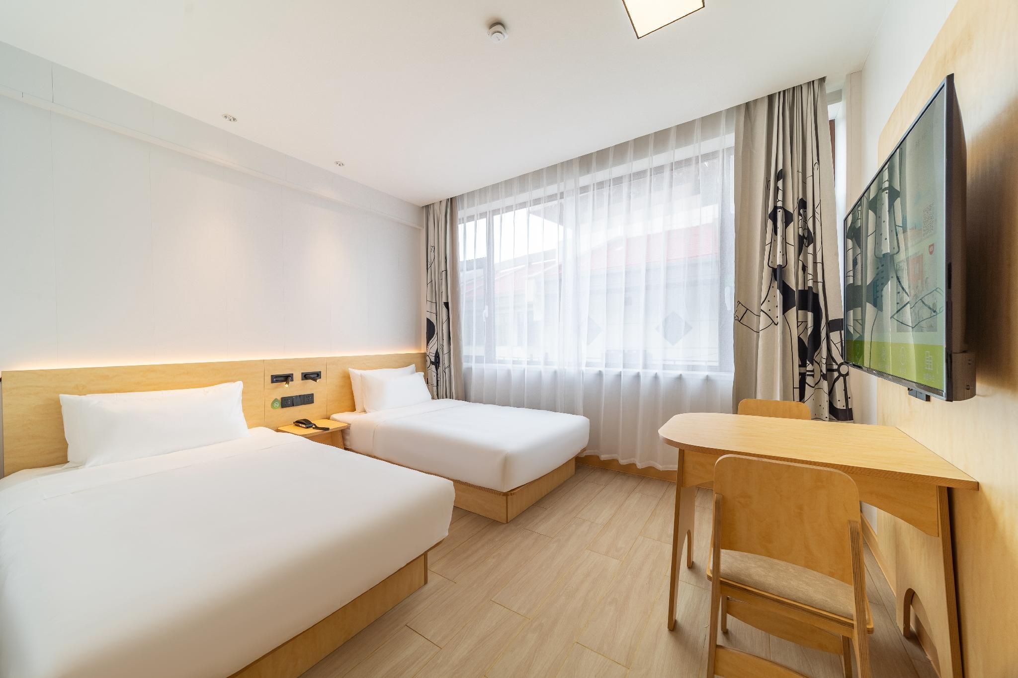 Huazhu - Quwei Plywood Zero Pressure Twin Room