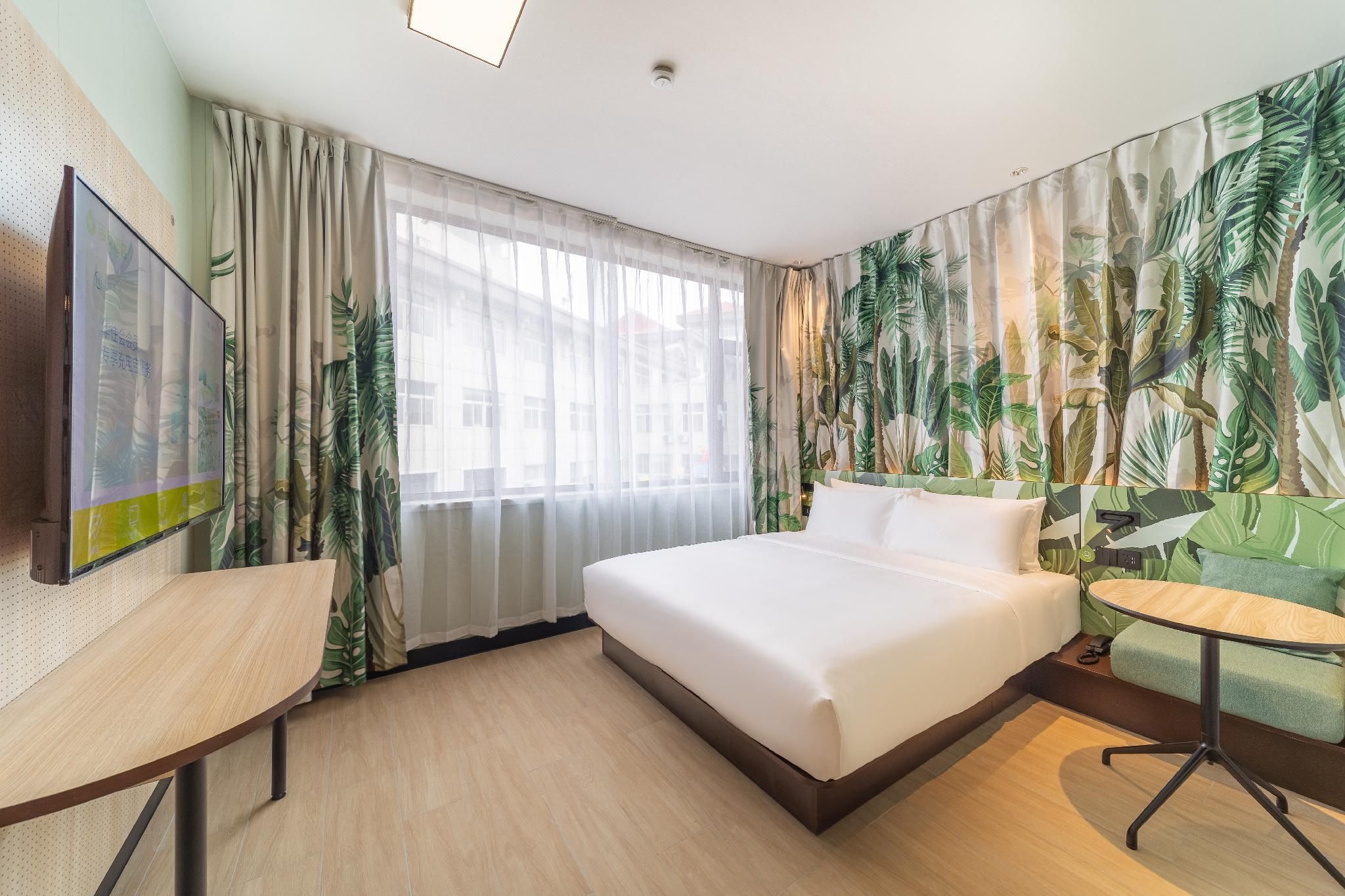 Huazhu - City Jungle Superior 1 Bed Room, Zero Pressure