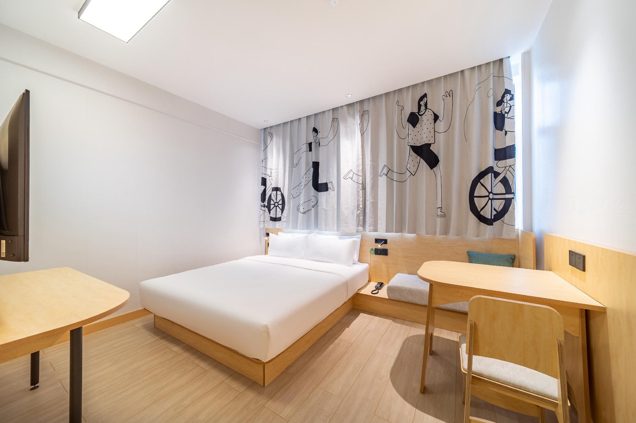 Huazhu - Quwei Plywood Zero Pressure Superior Bed Room