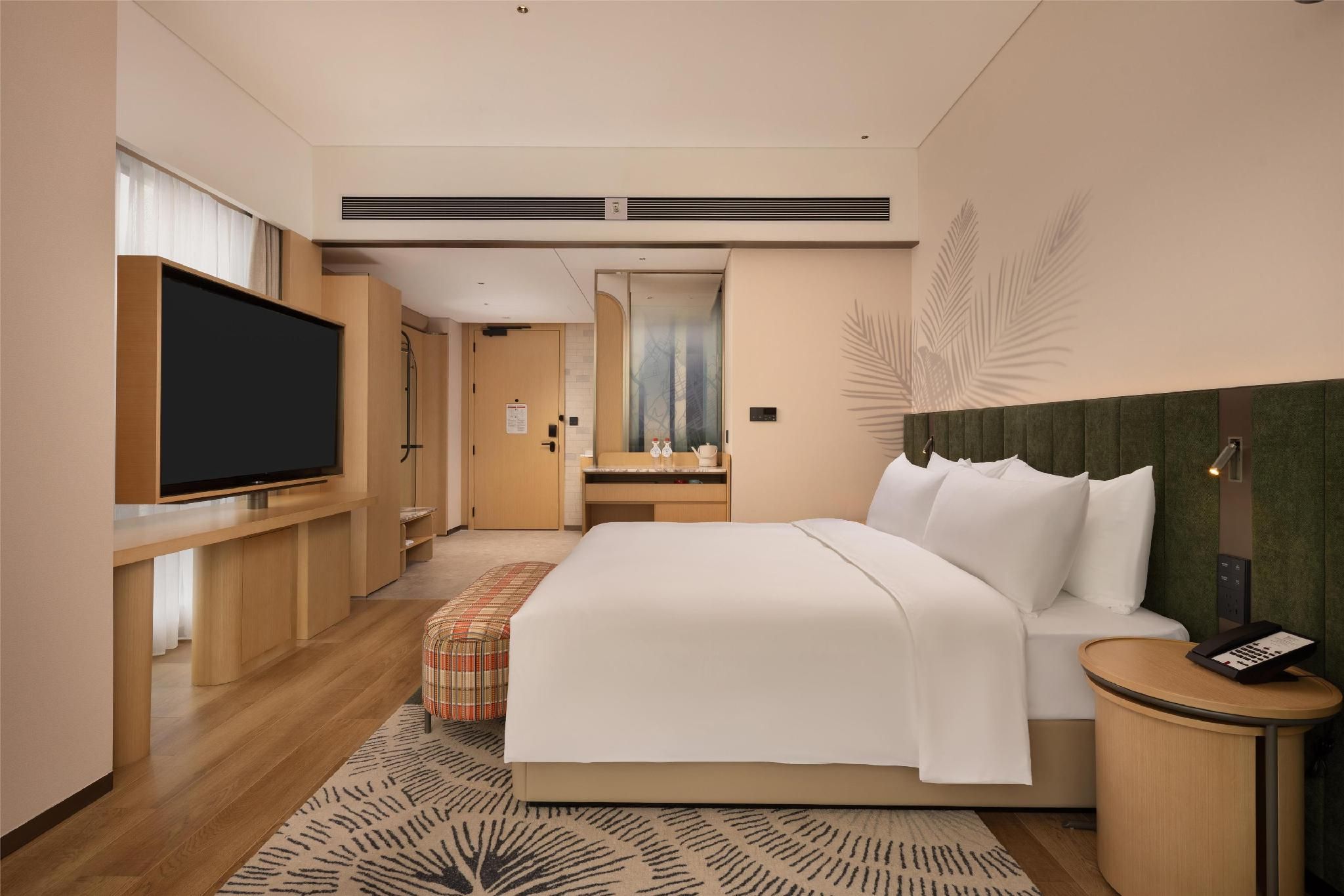 King Deluxe Room With Panoramic View