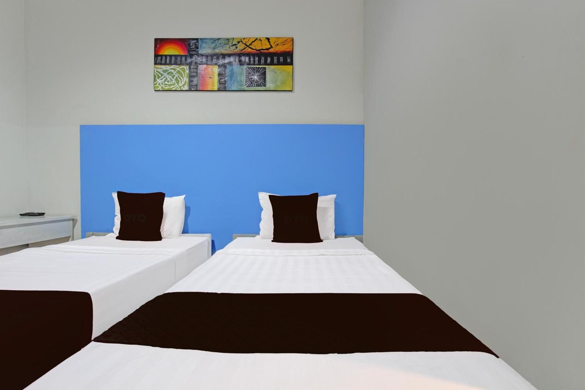 OYO 94673 Guesthouse Syariah Standard Twin Room