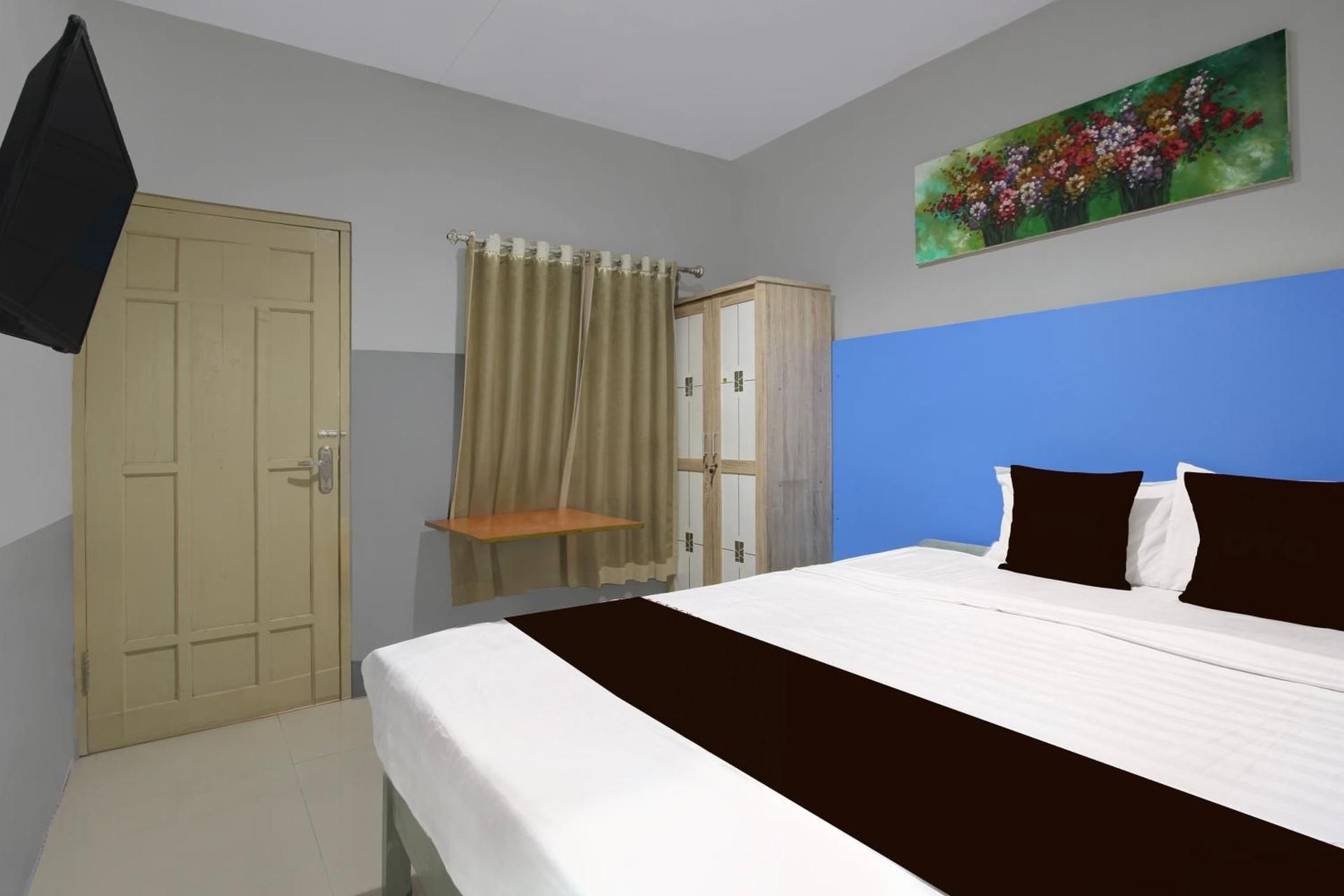 OYO 94673 Guesthouse Syariah Standard Double Room