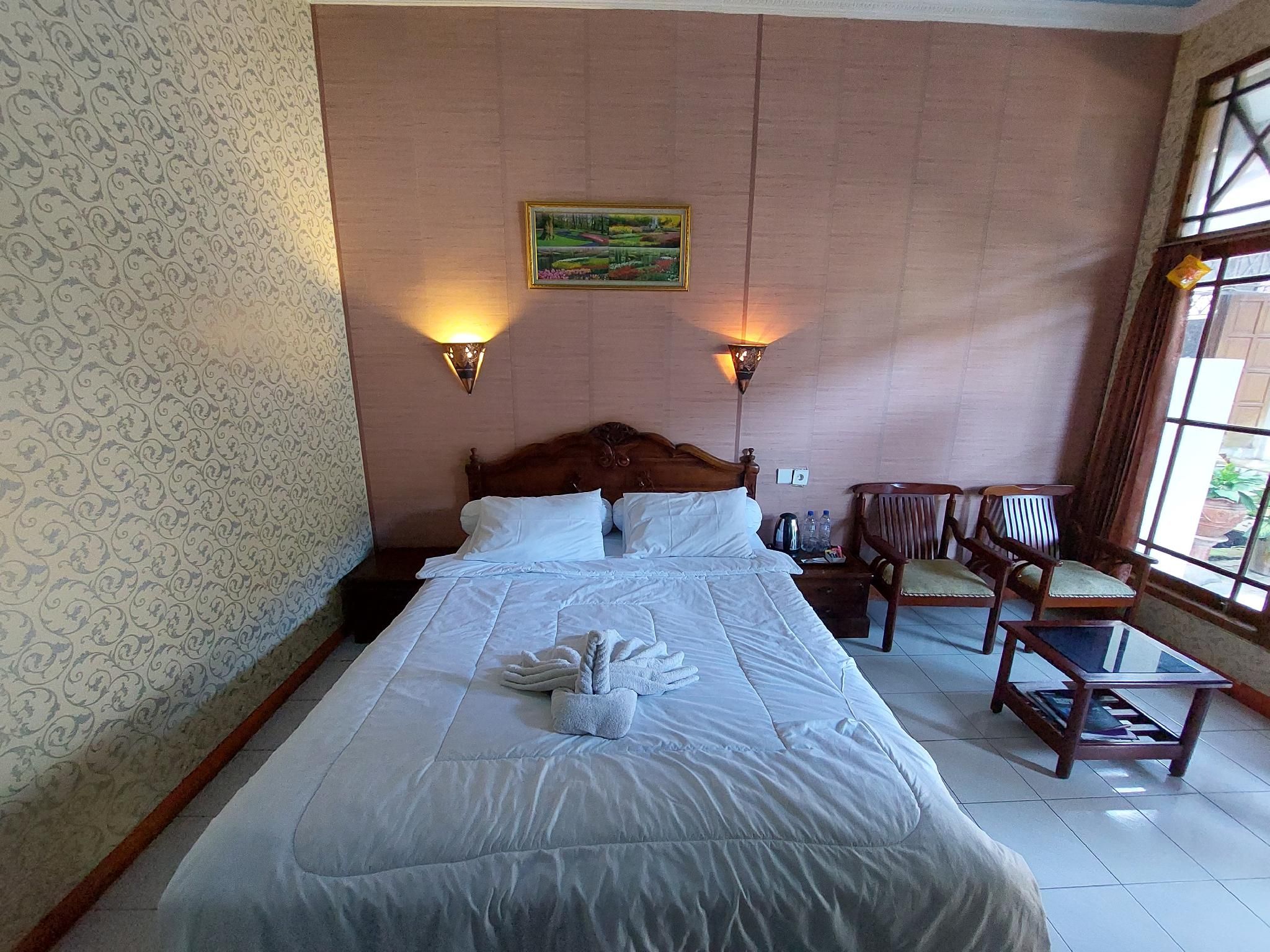 Superior Oriental Modern Themed Twin Room - Non-Smoking