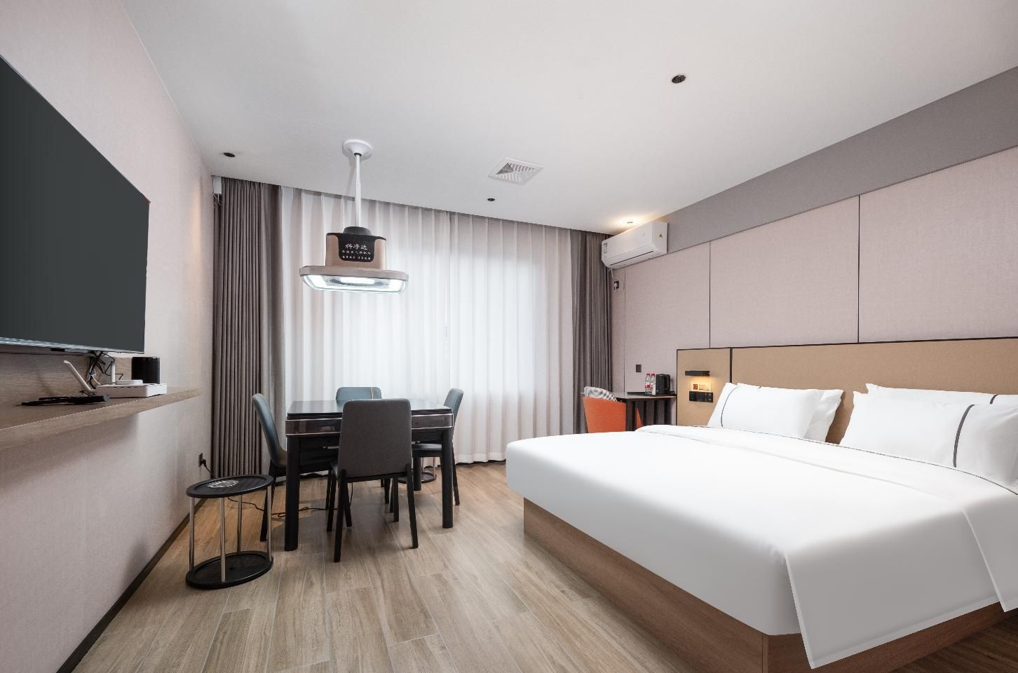 Dossen - Deluxe Bed Room