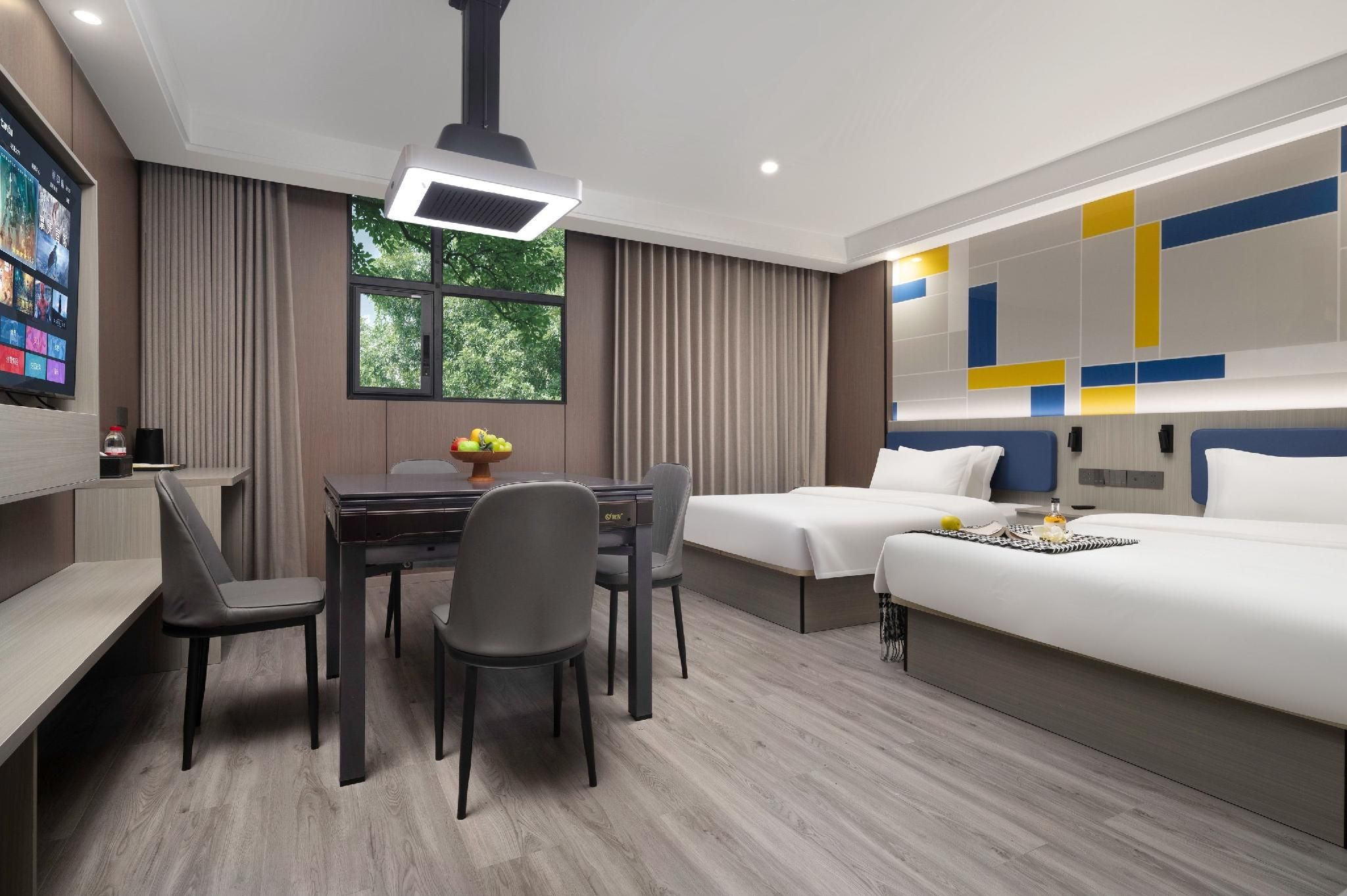 2 Bed Twin Superior Room