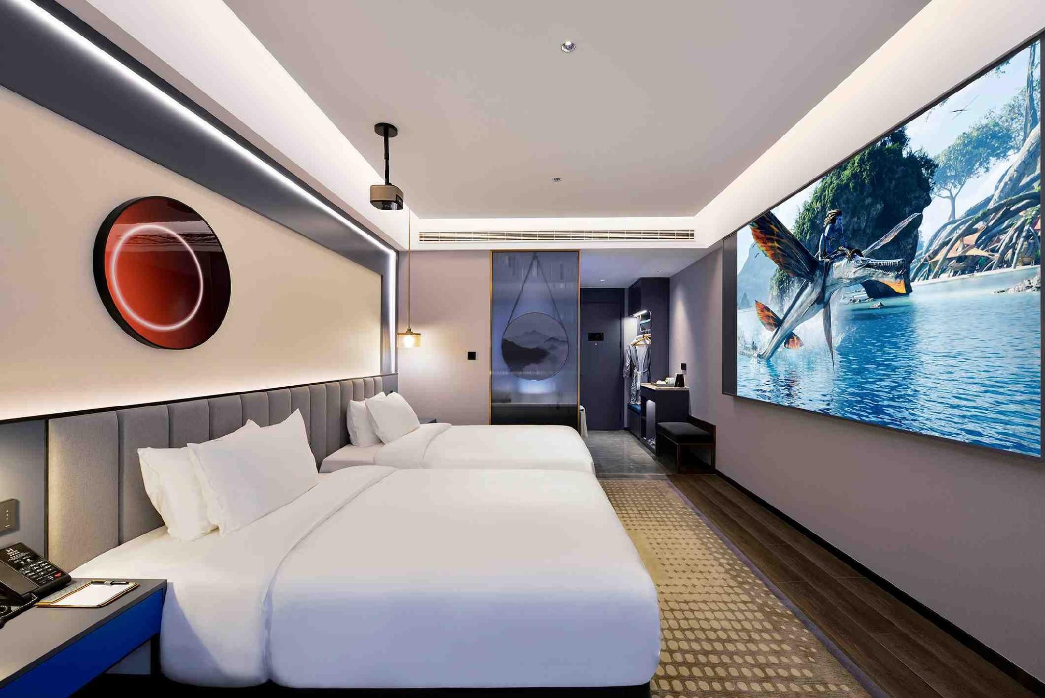 Lizhi Style Visual Twin Room