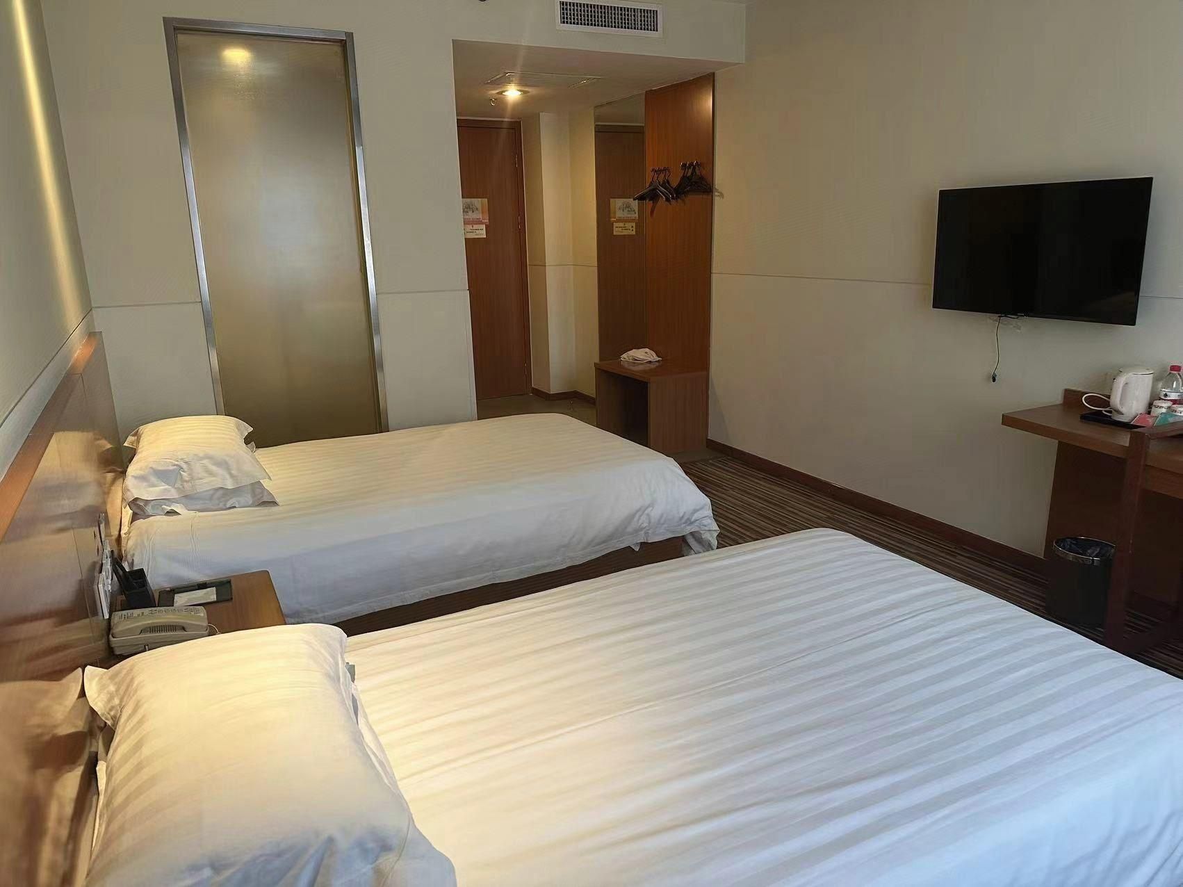 WH - Standard Zero Pressure Twin Room