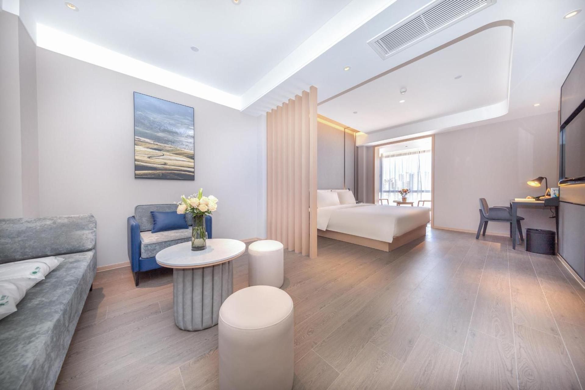 Mainland Chinese Citizen - Deluxe Suite