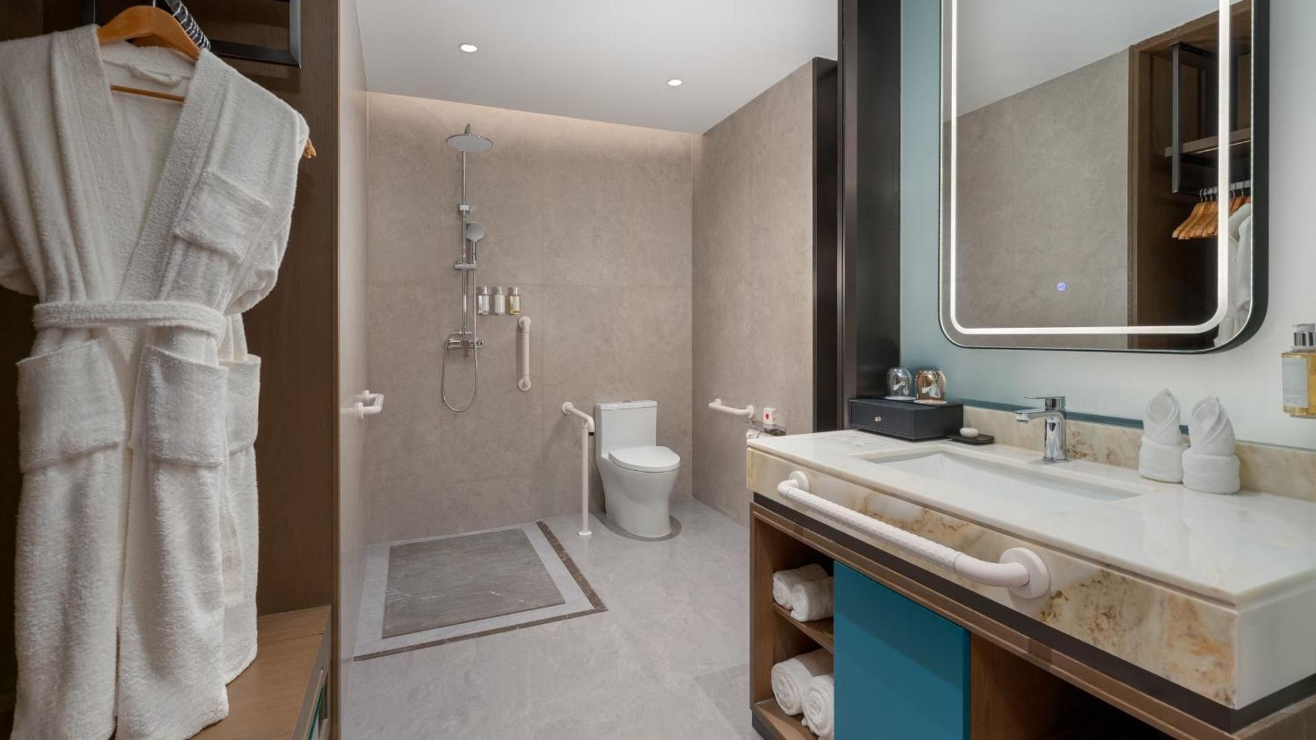 Standard Double Room with Two Double Beds - Disability Access