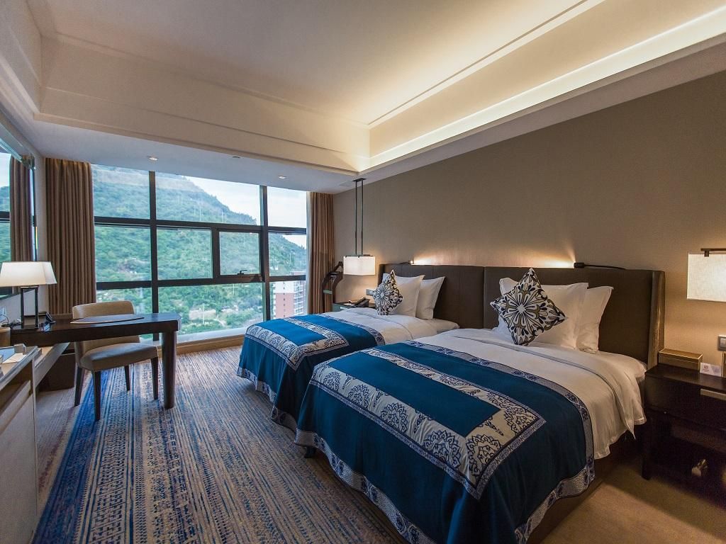 Gloria Grand Hotel Jishou Superior Twin Room
