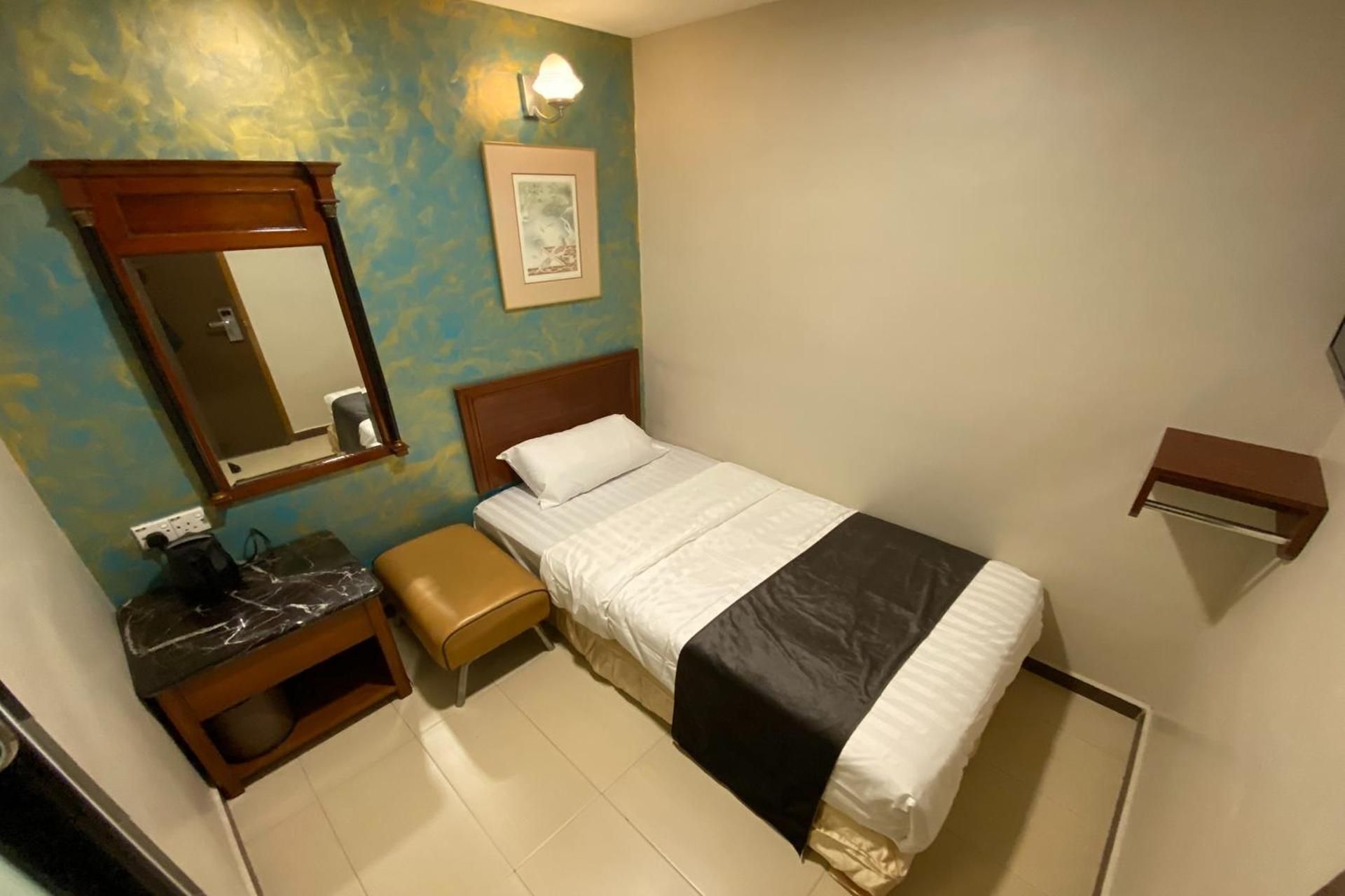 Single Room