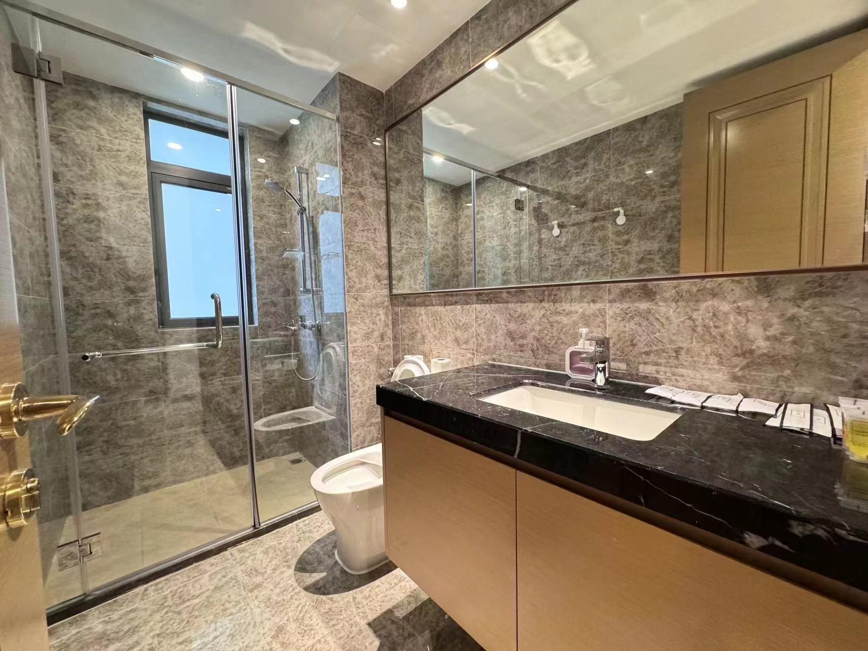 4-Bedroom Premium Sea View Apartment