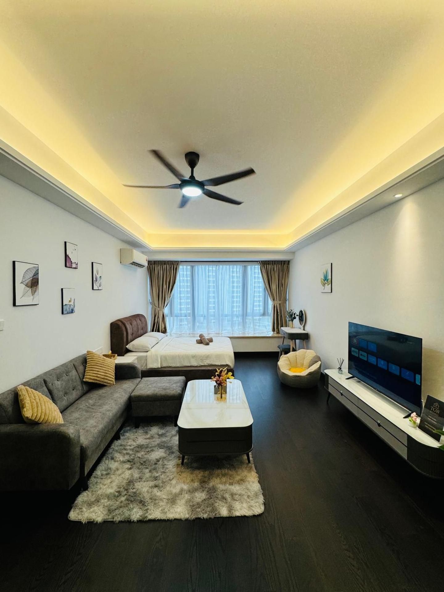 One-Bedroom Apartment