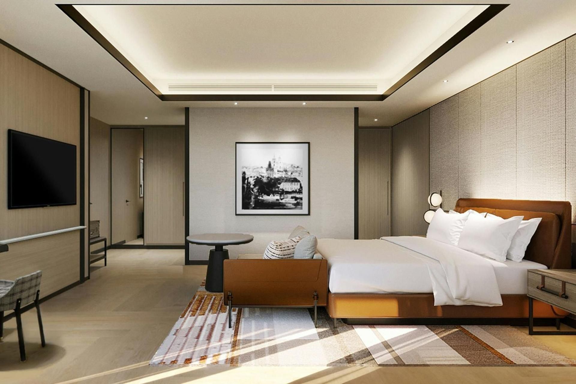 Deluxe King Suite with Club Lounge Access