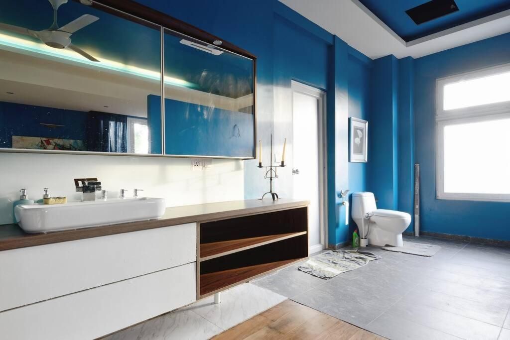 Penthouse Apartment