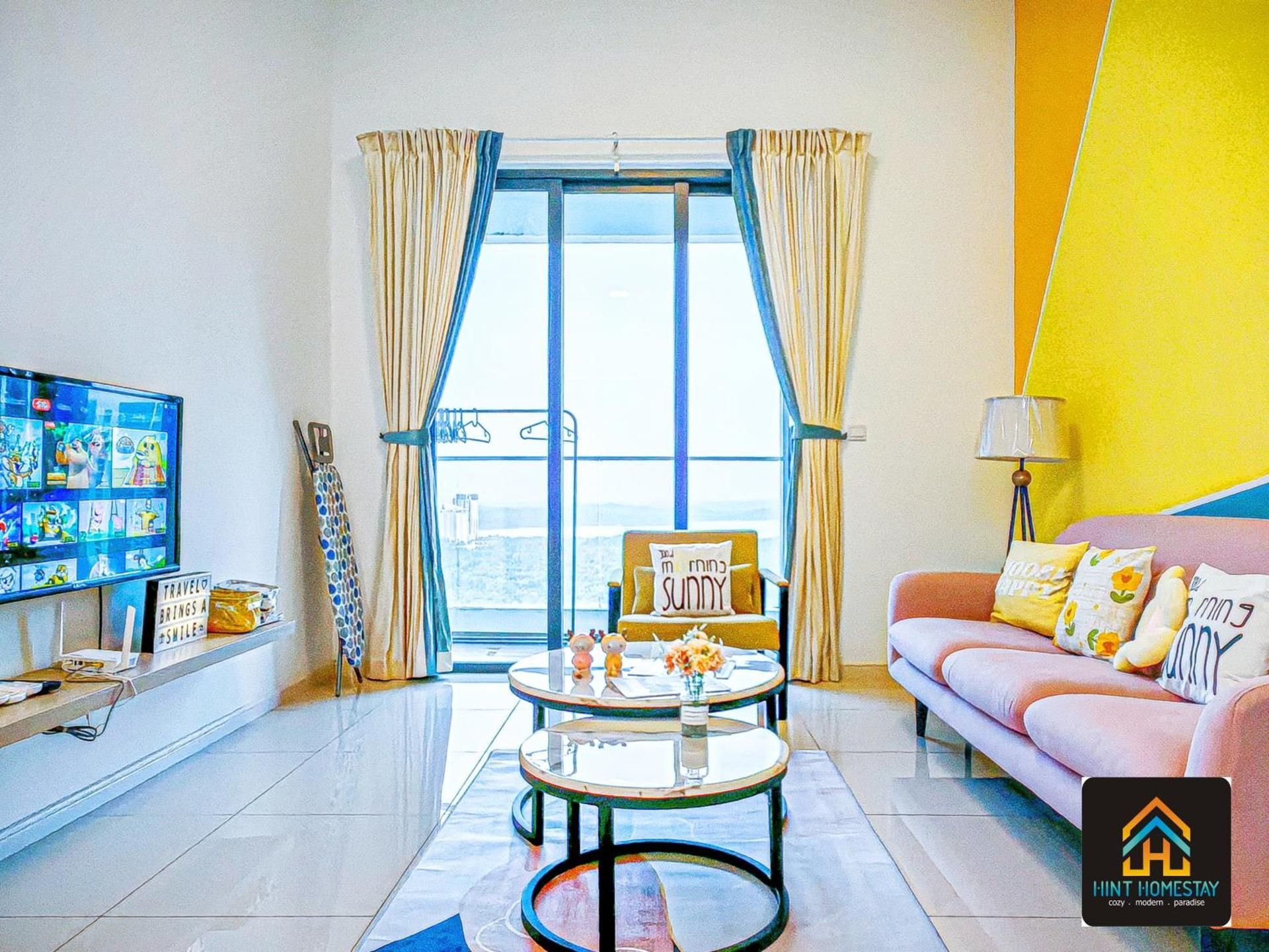 Apartment with City View