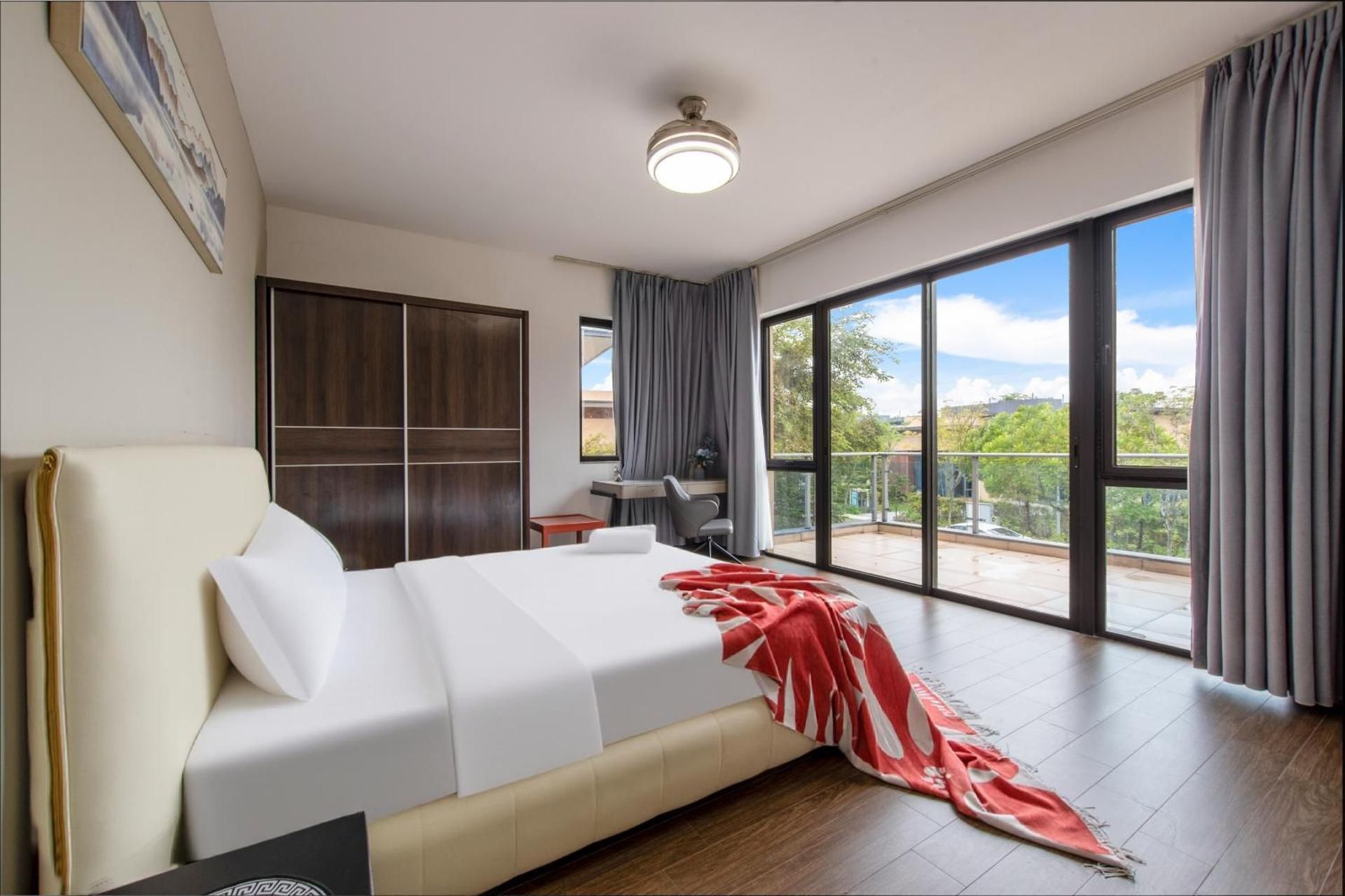 Johor Bahru Forest City · Golf Garden Two Bedroom Villa (Living Room | Kitchen | Refrigerator | Washer-Dryer | Parking Space | Terrace Barbecue | Snack Pack)