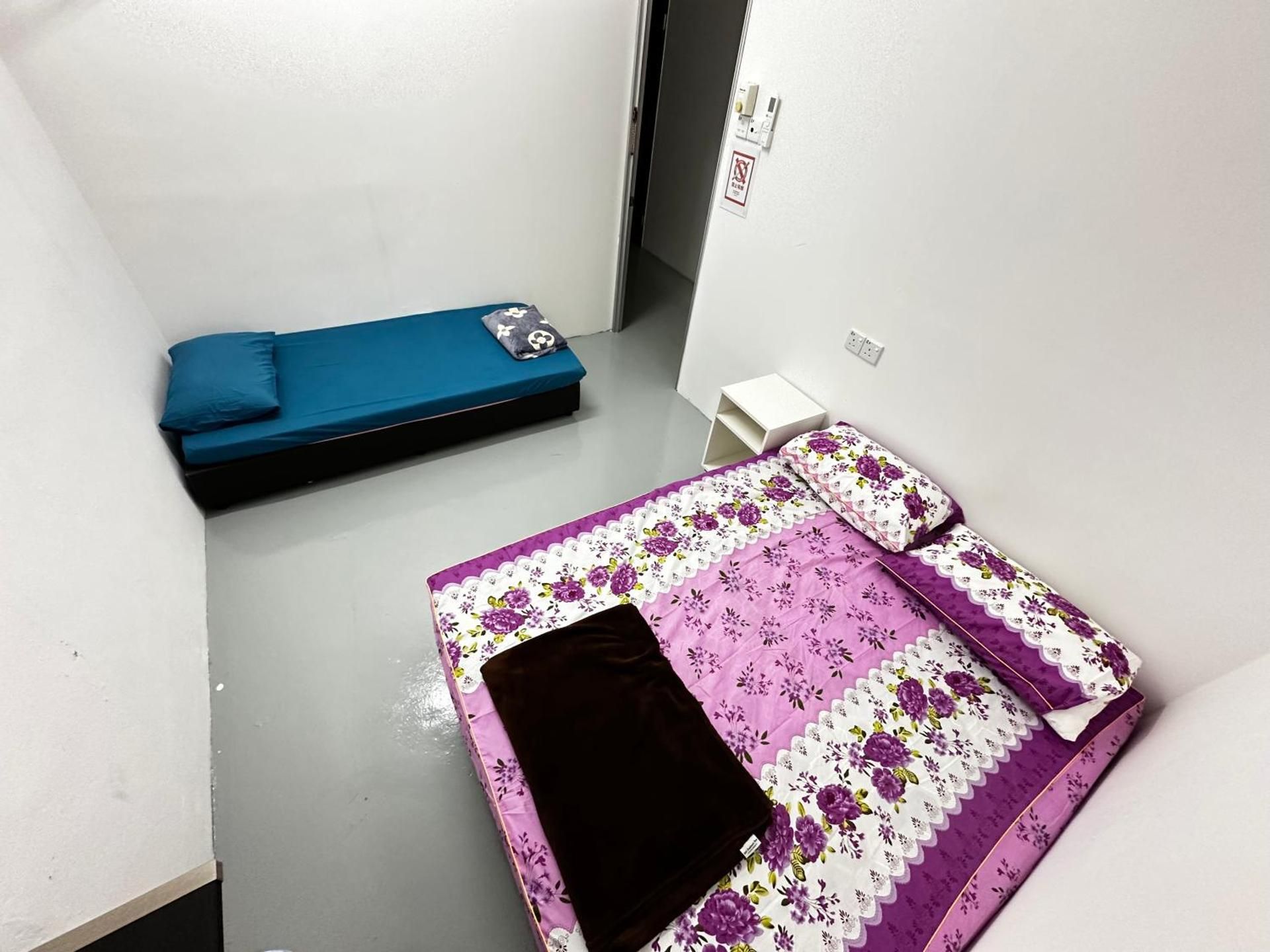 Triple Room with Shared Bathroom
