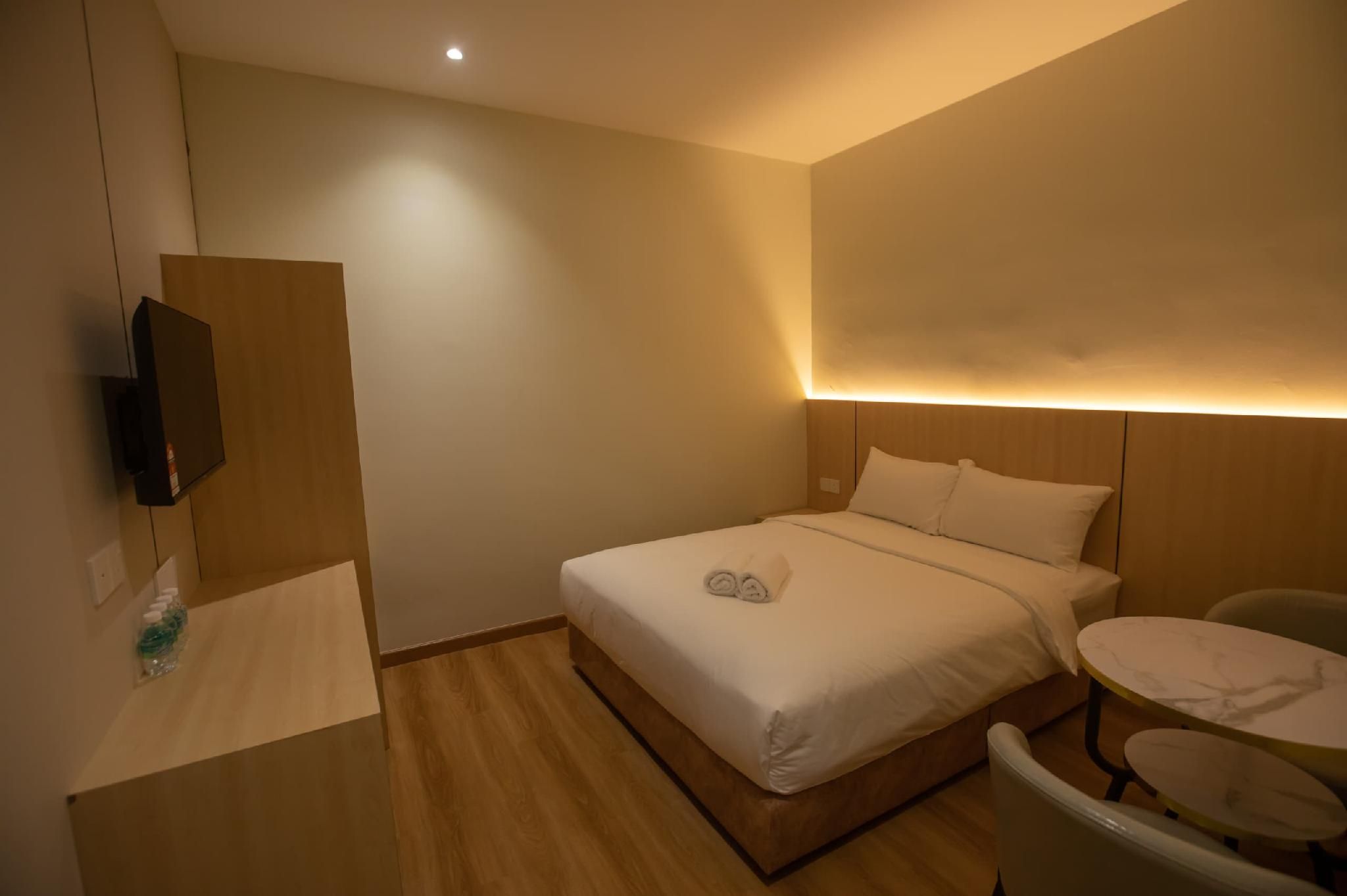 Queen Room