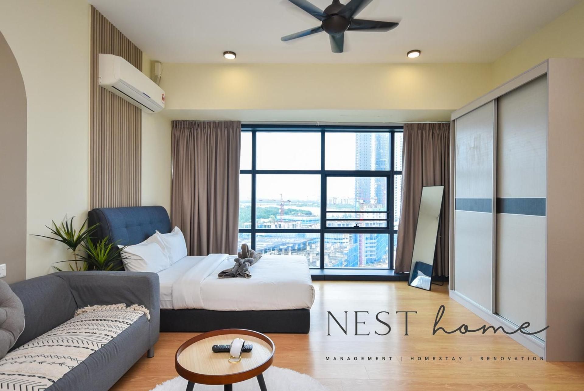 Studio Apartment with Sea View