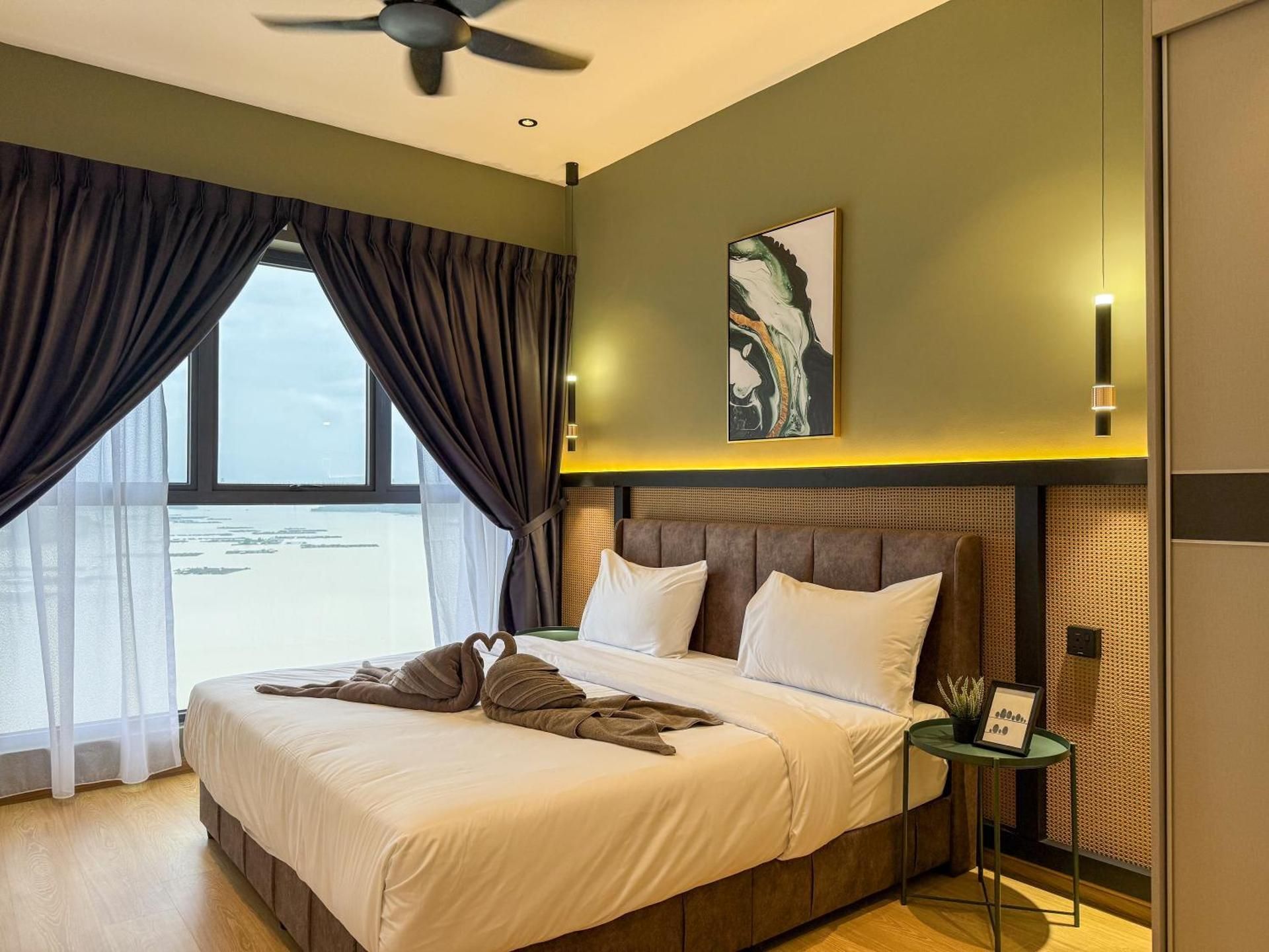 Rattan Series Three-Bedrooms Suite with Seaview & Private BBQ