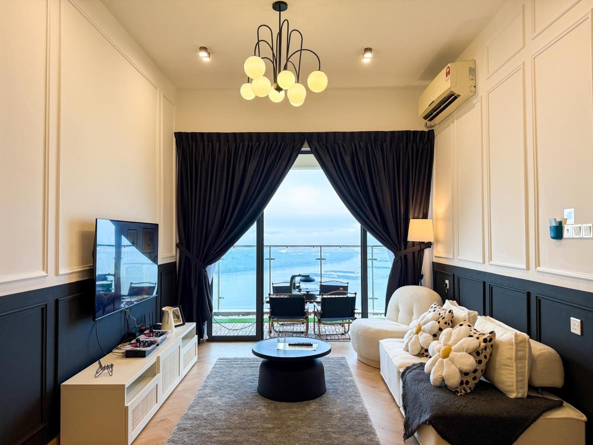 Two-Bedroom Apartment with Sea View