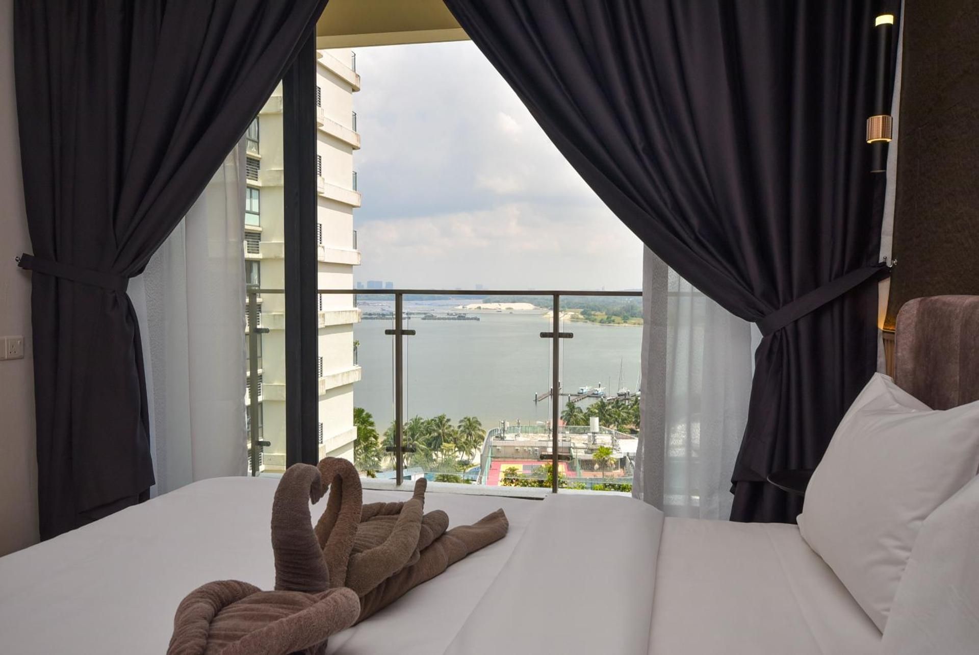 Three-Bedroom Apartment with Sea View