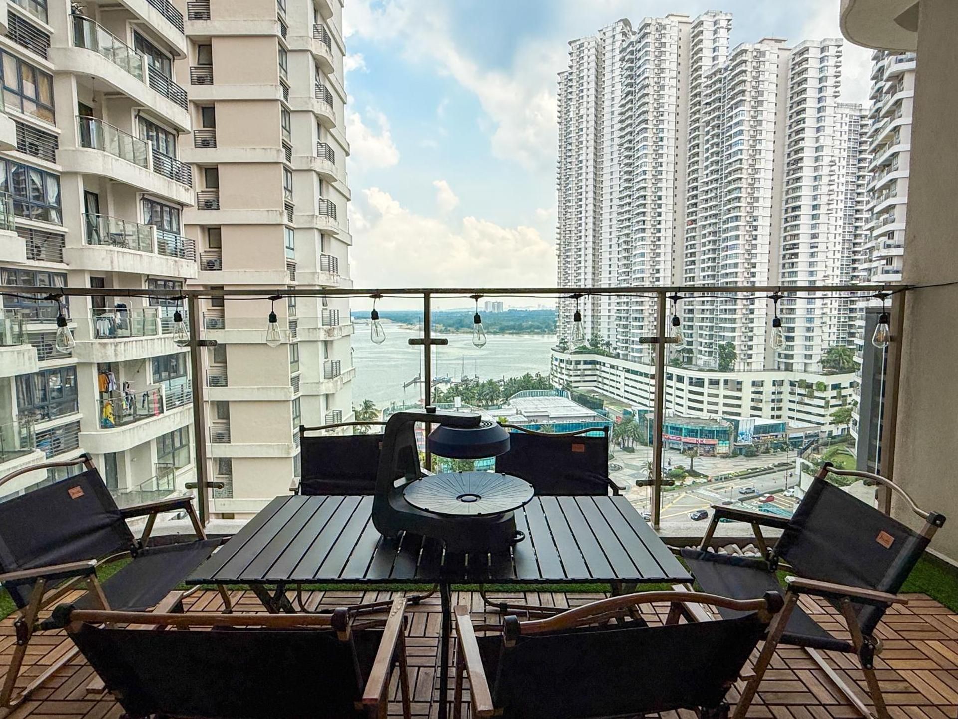 Three-Bedroom Apartment with Sea View