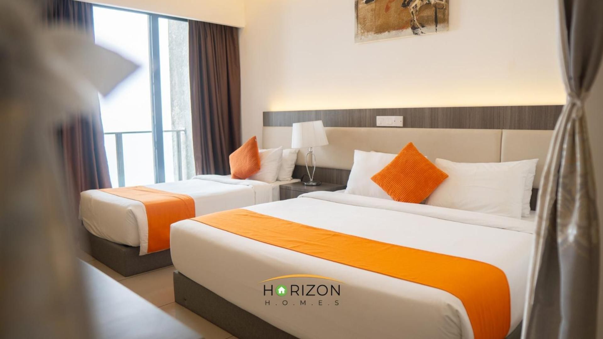 Deluxe One-Bedroom Apartment