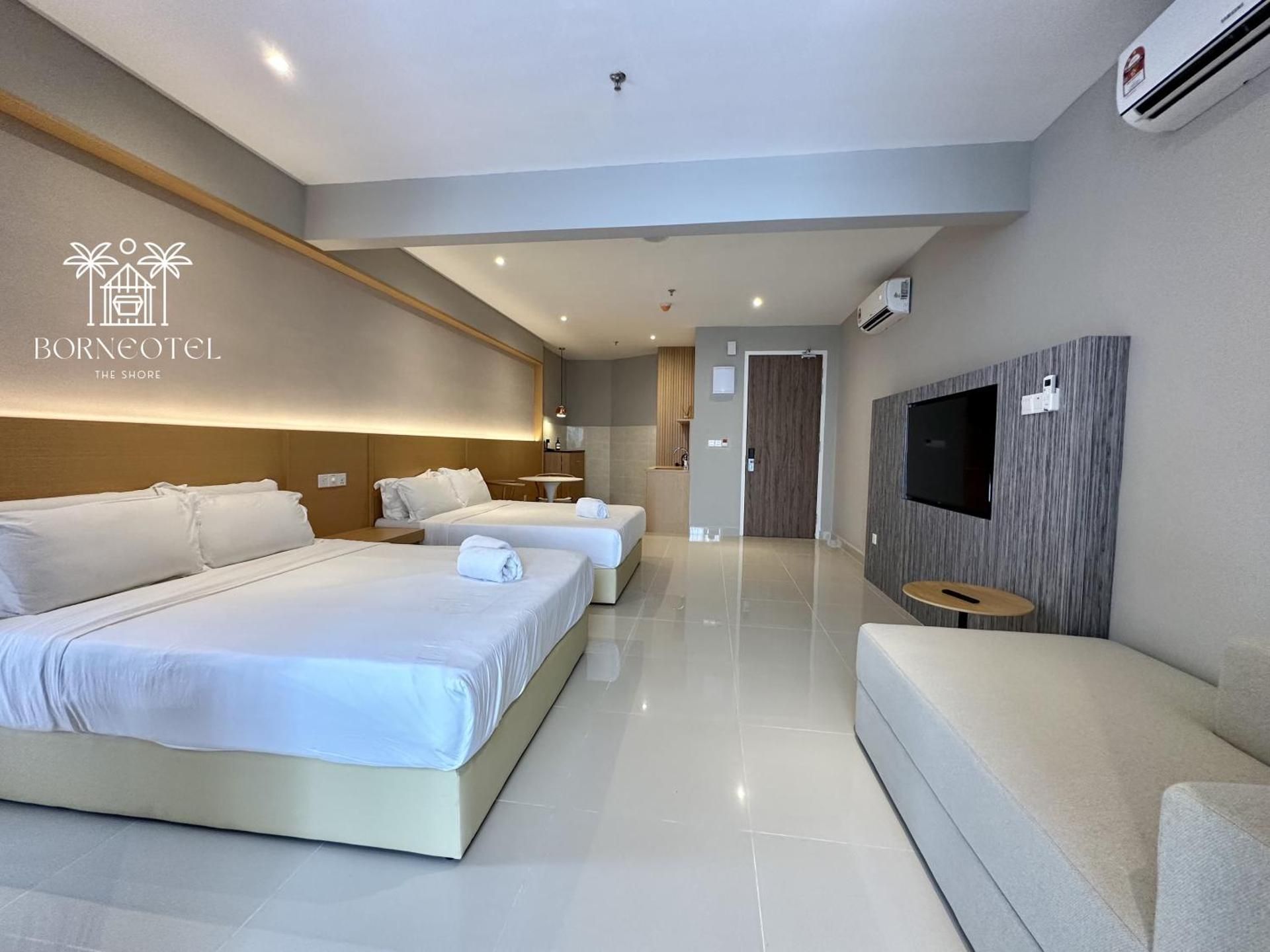 Family Room with Sea View