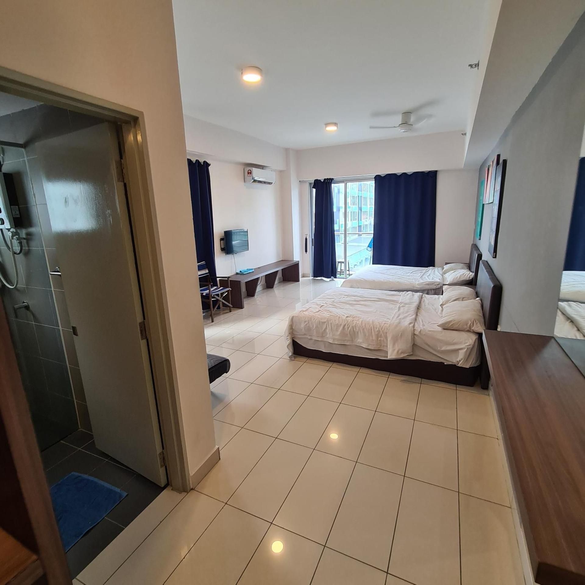 Studio Apartment