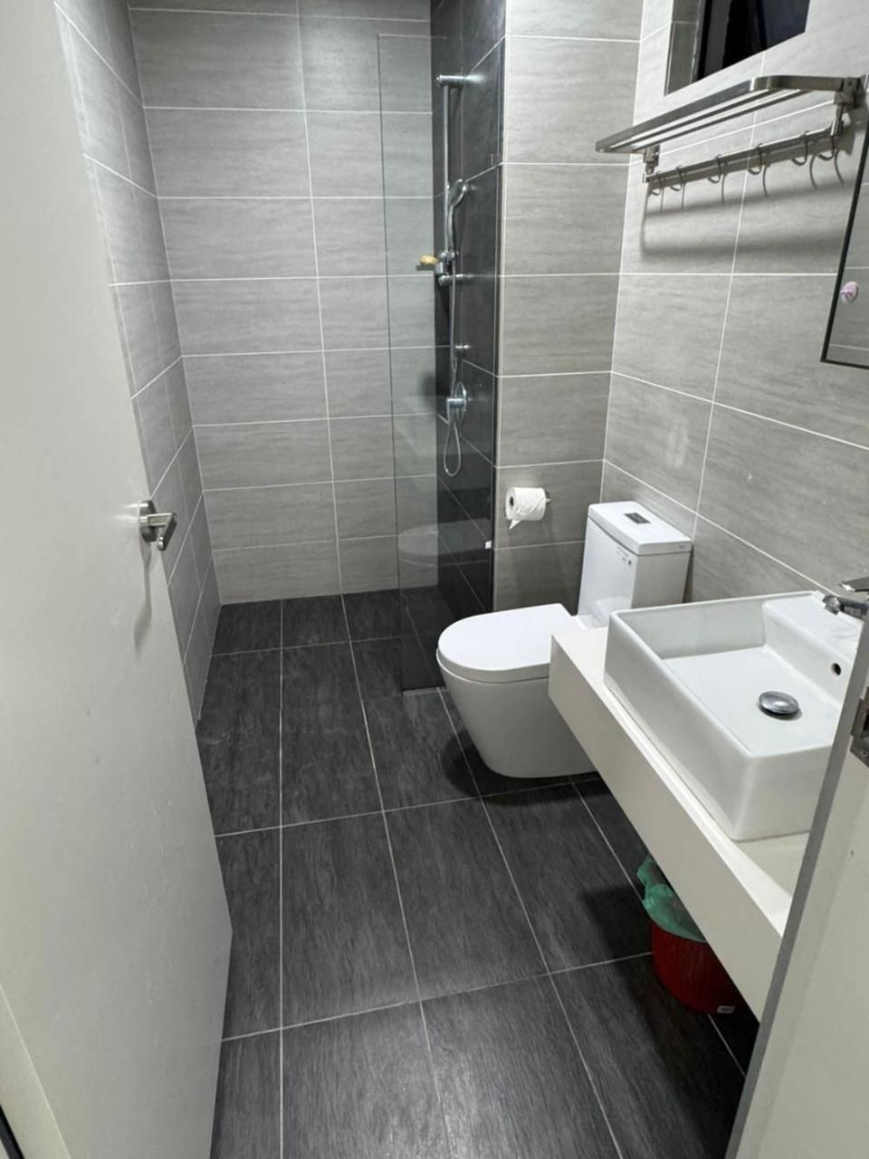Two-Bedroom Deluxe Apartment with Balcony