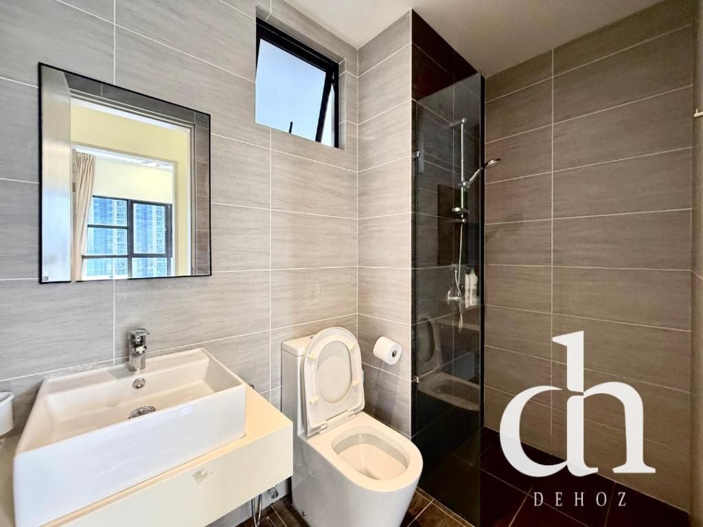 Three-Bedroom Deluxe Apartment