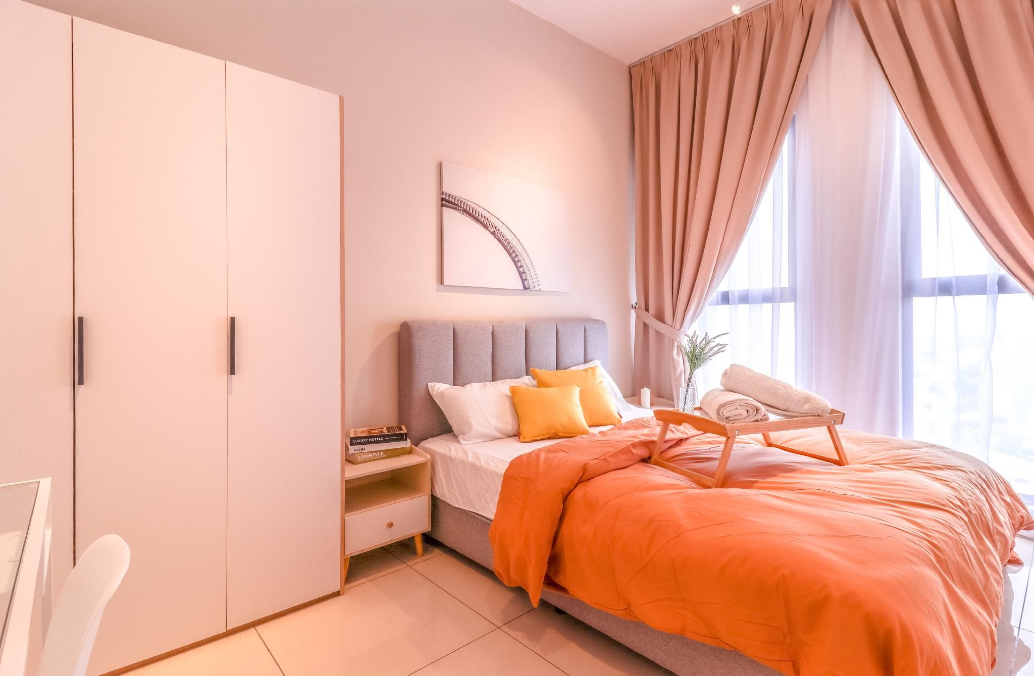 2 Bedroom - 1 Bath Suite