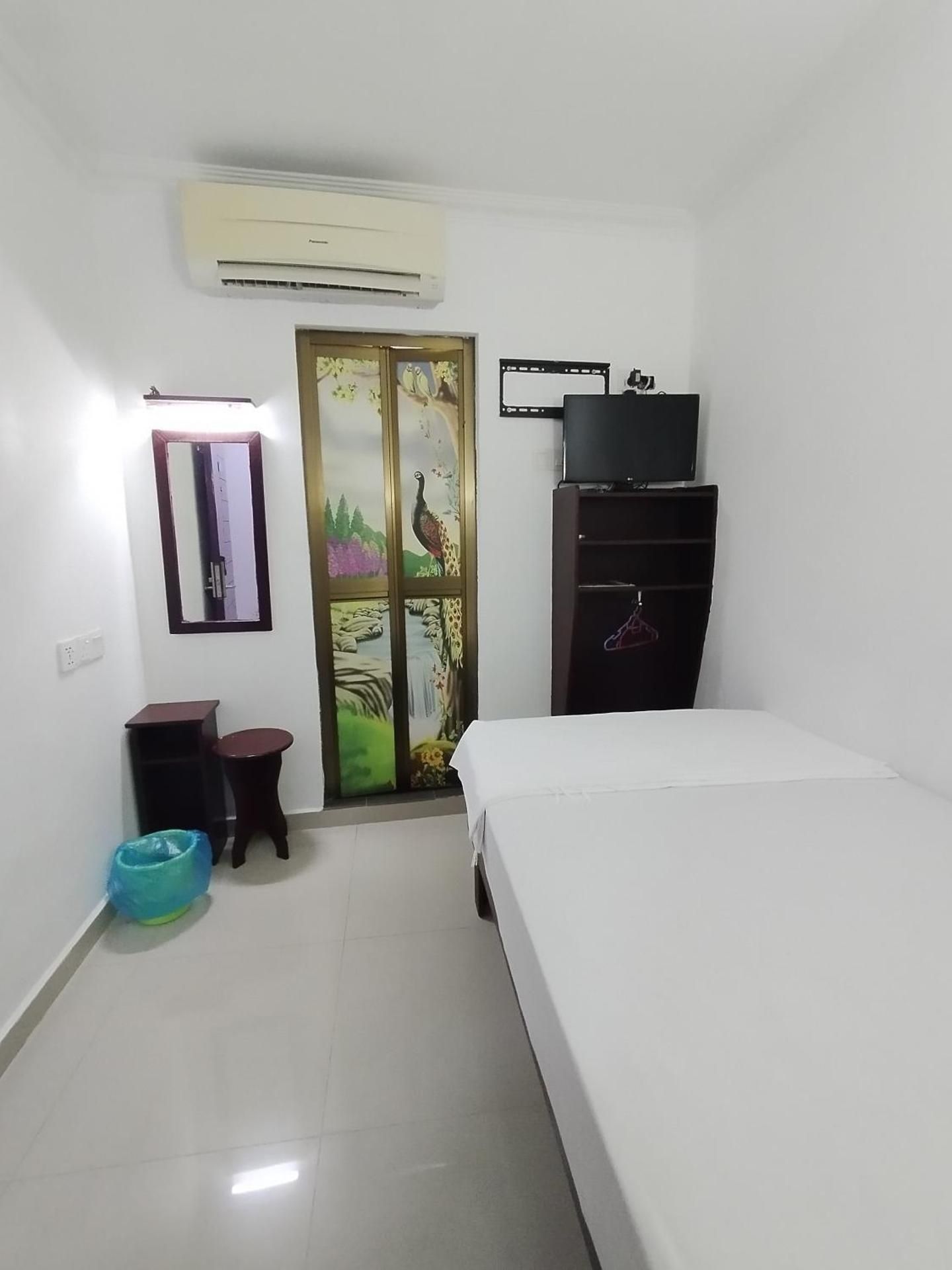 Single Standard Room