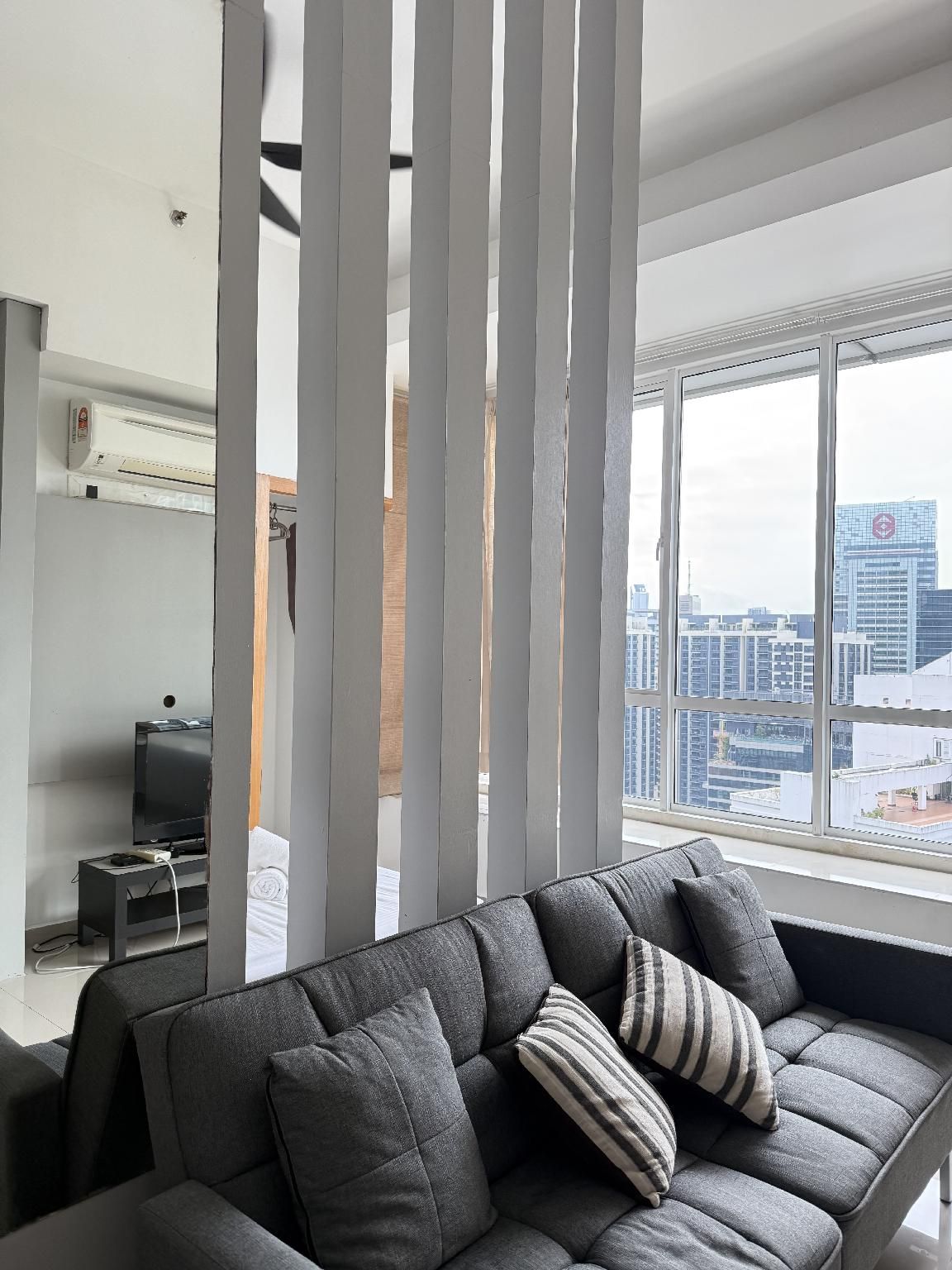 Studio - Entire house or apartment