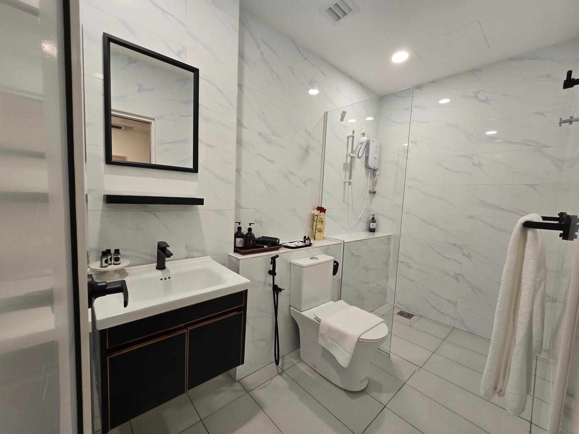 Double Room with Private Bathroom