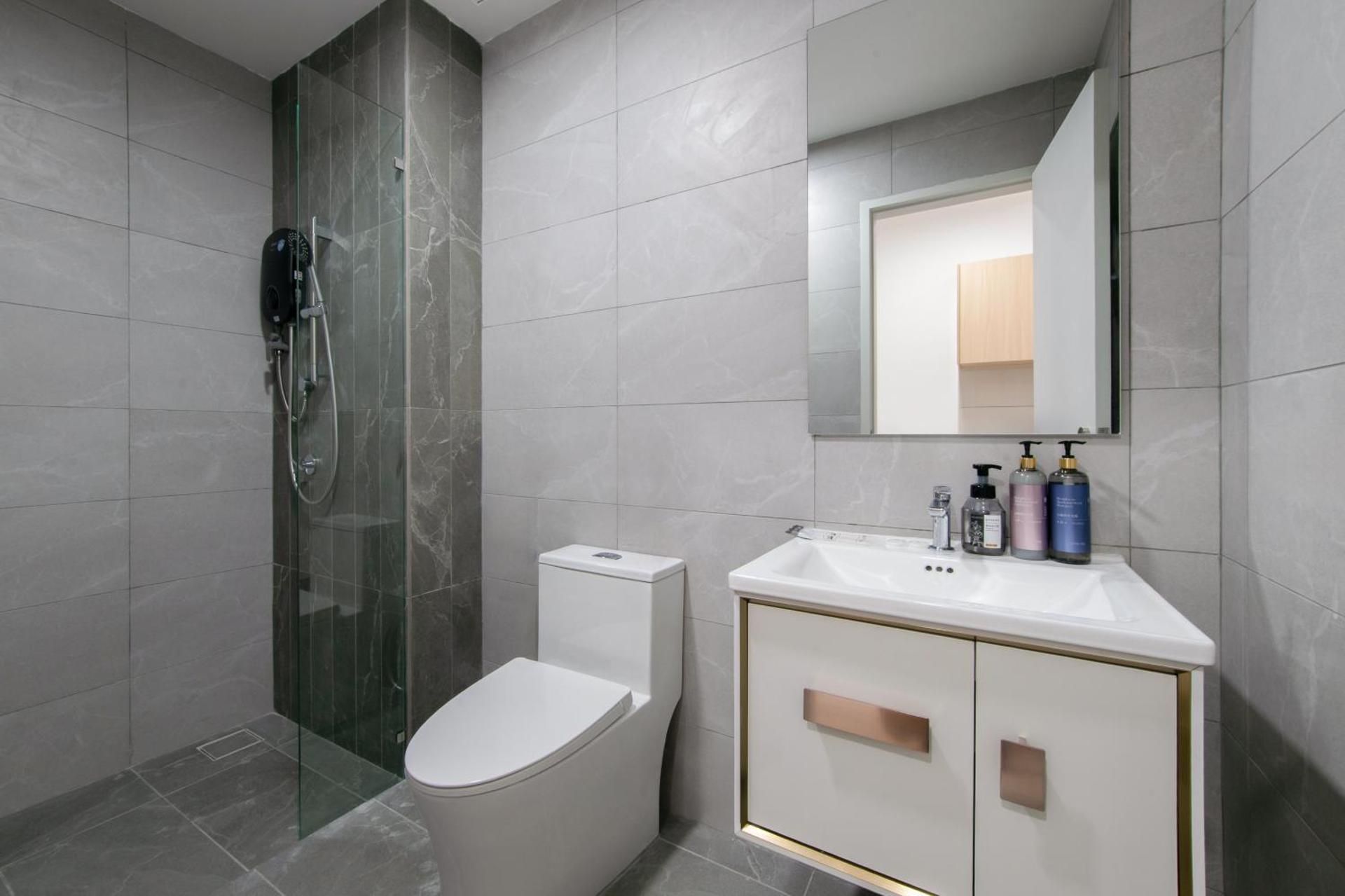 Majestic @ KLCC Cityview 2BR Unit(Living Room/Kitchen/ Refrigerator/Washer-Dryer/Parking Space/Rooftop Infinity Public Pool)